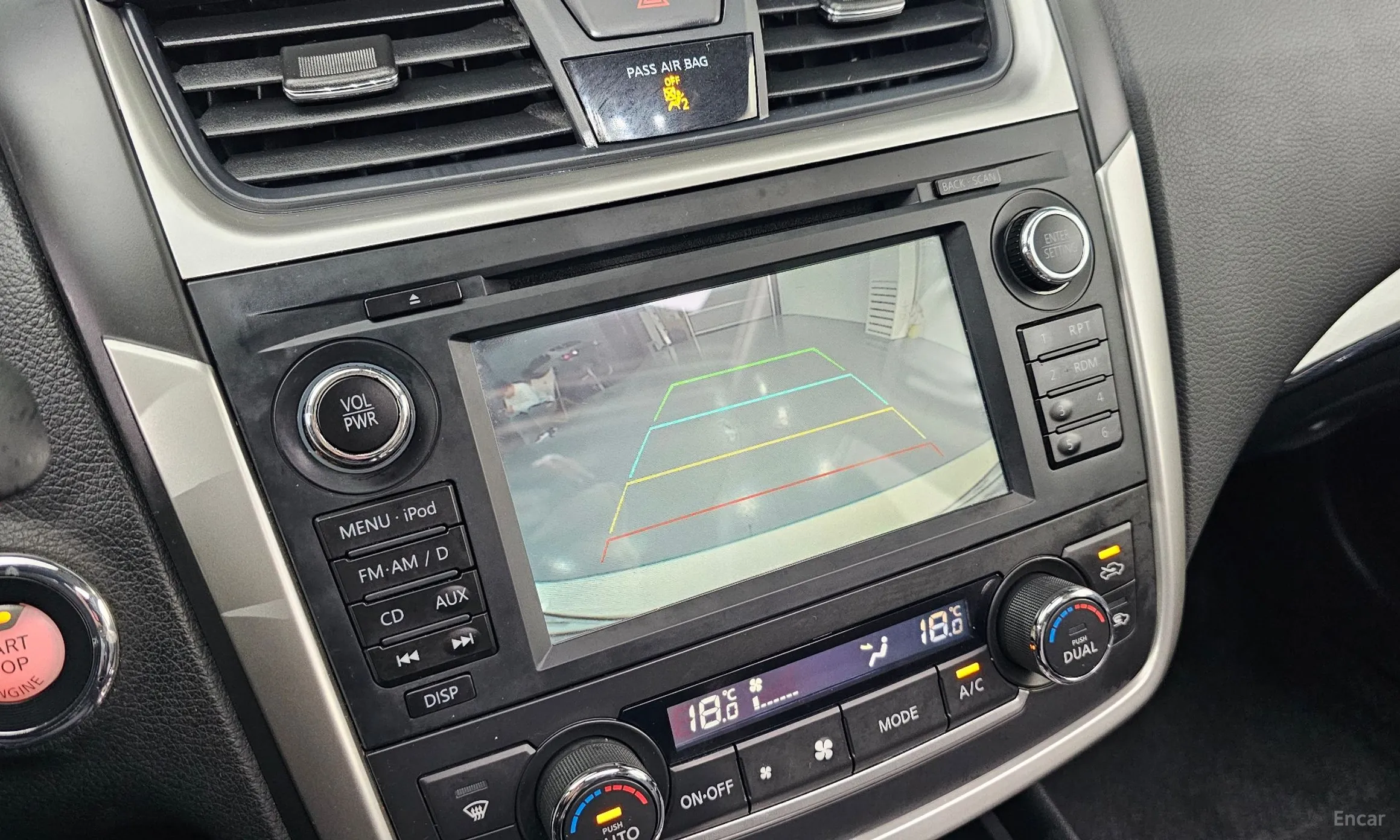 Nissan Altima превью 14