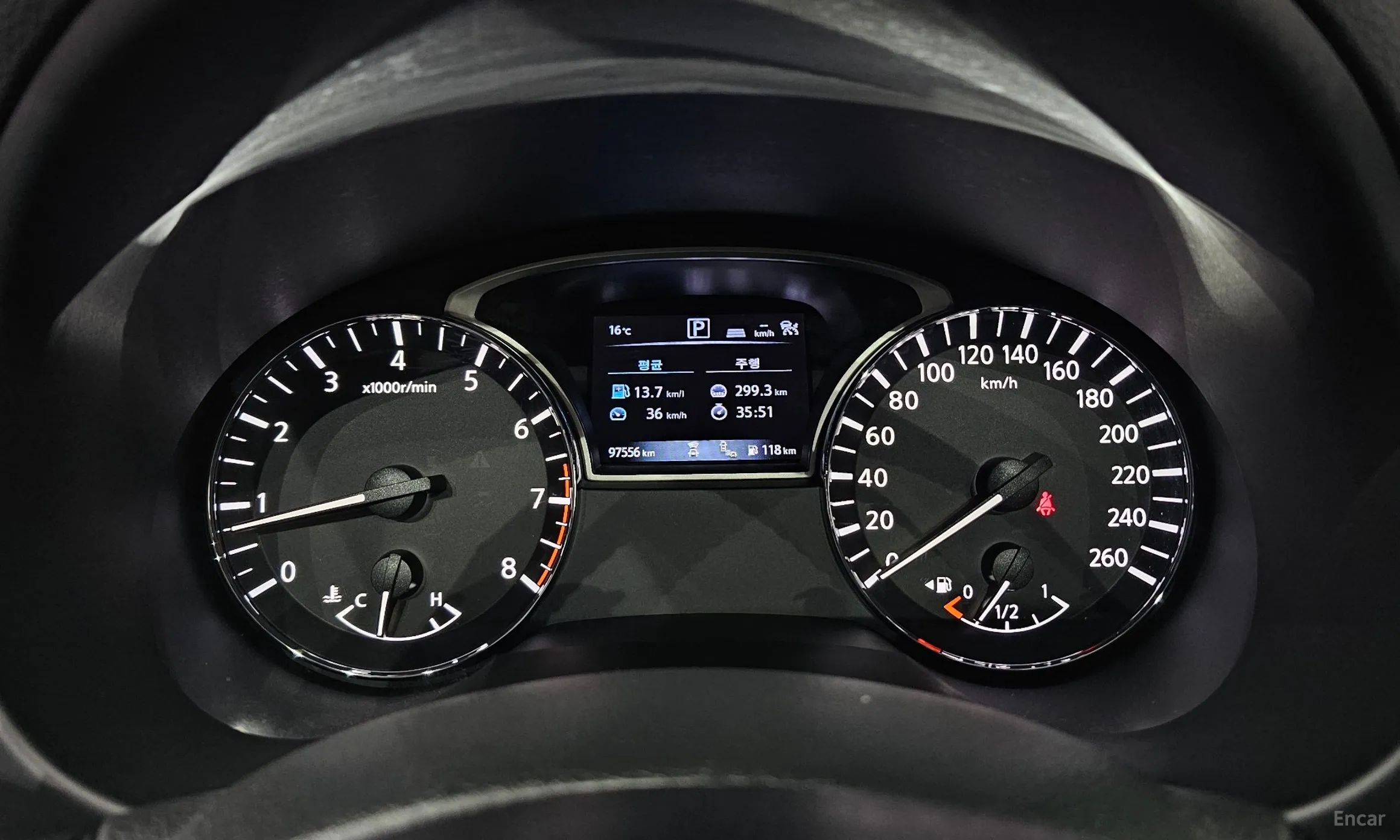 Nissan Altima превью 8