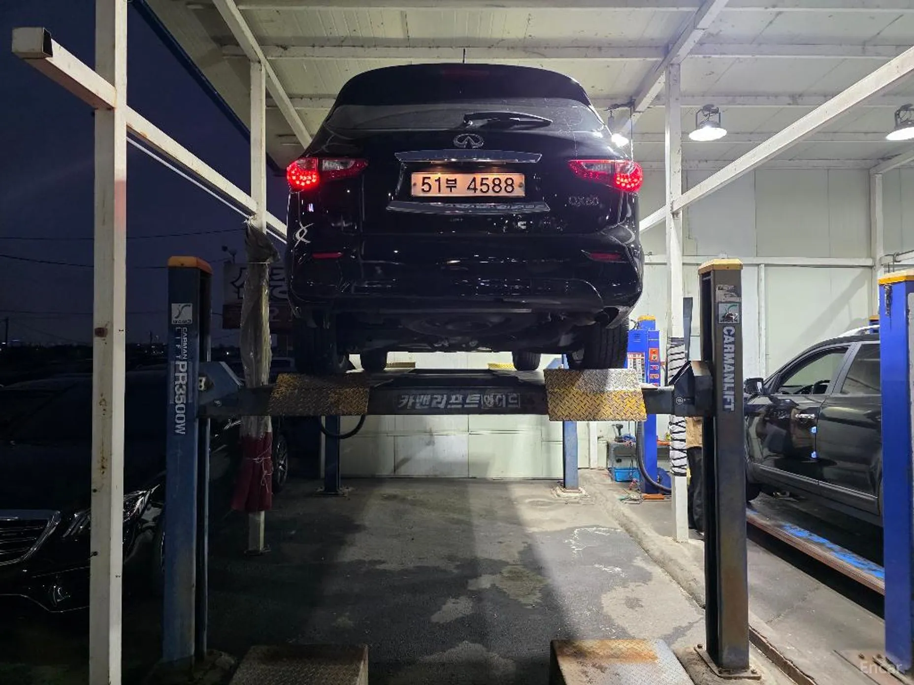Infiniti QX60 превью 3