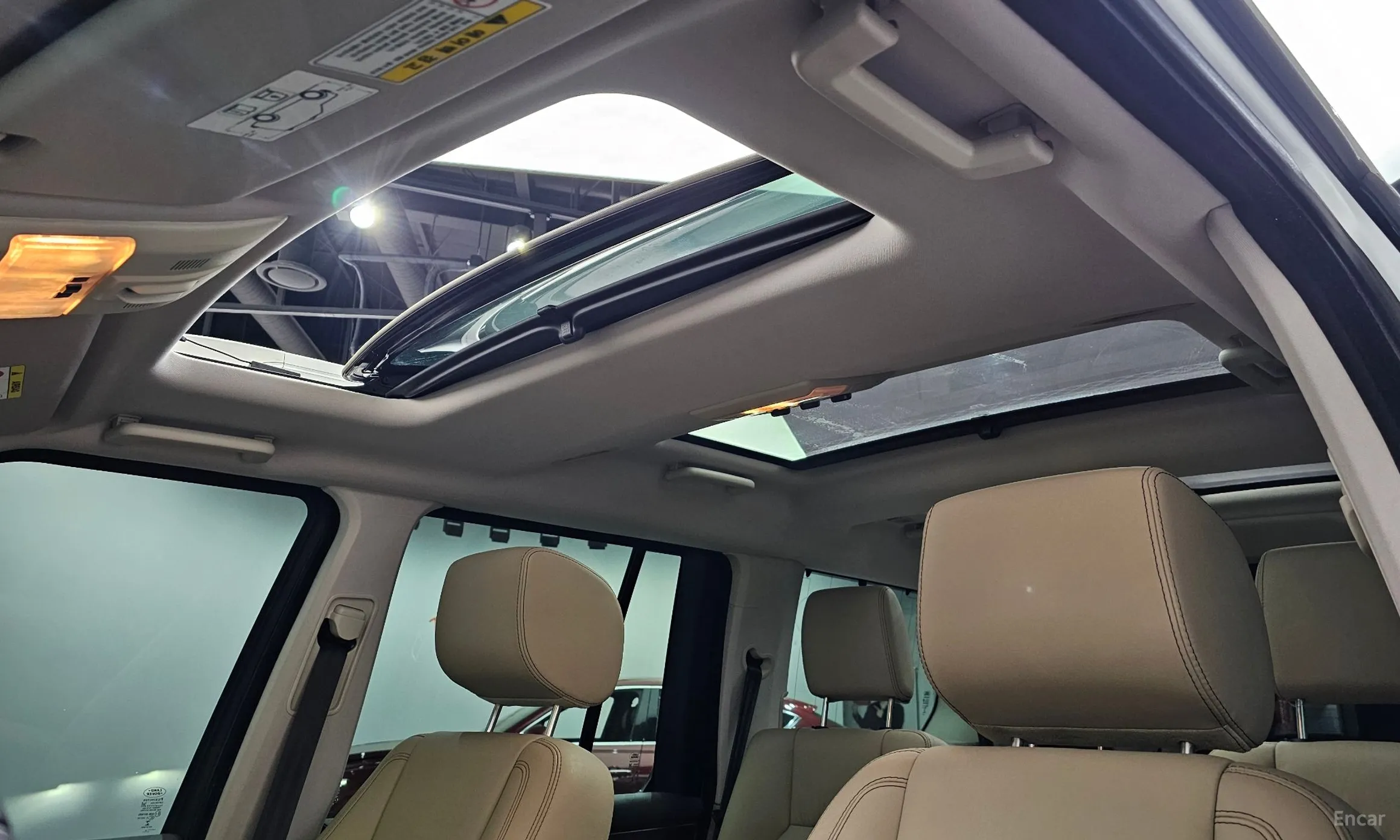 Land Rover Discovery 4 превью 17
