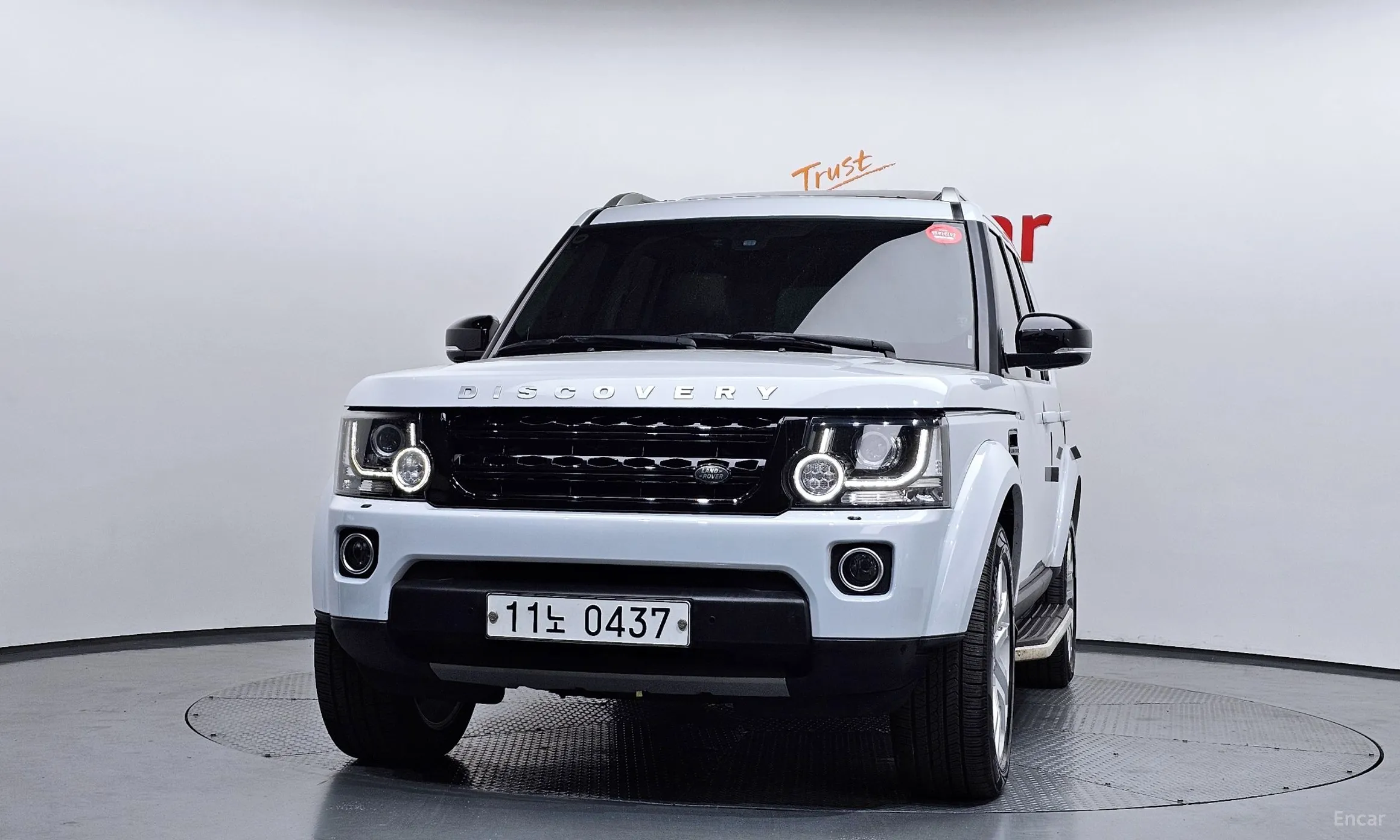 Land Rover Discovery 4 превью 3