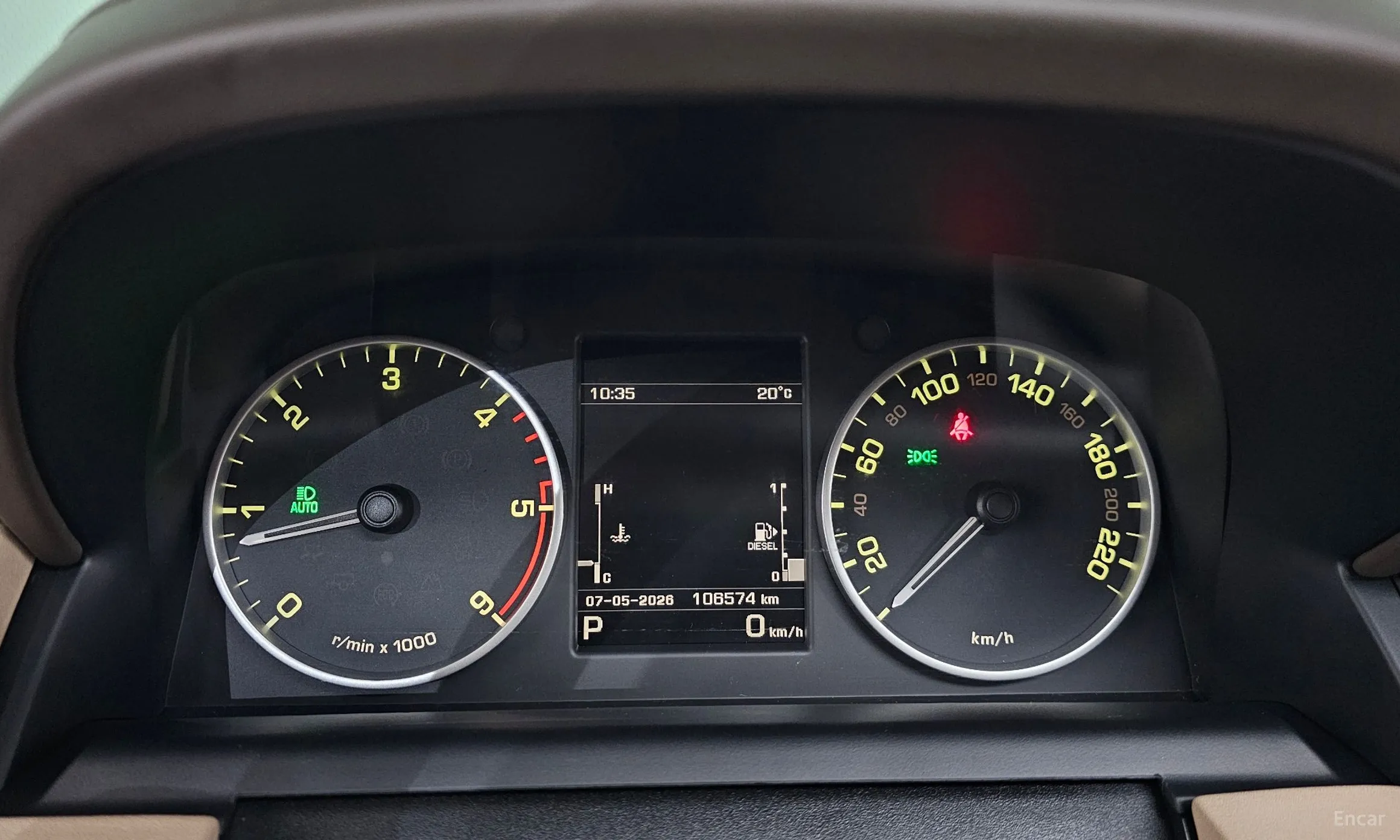 Land Rover Discovery 4 превью 8