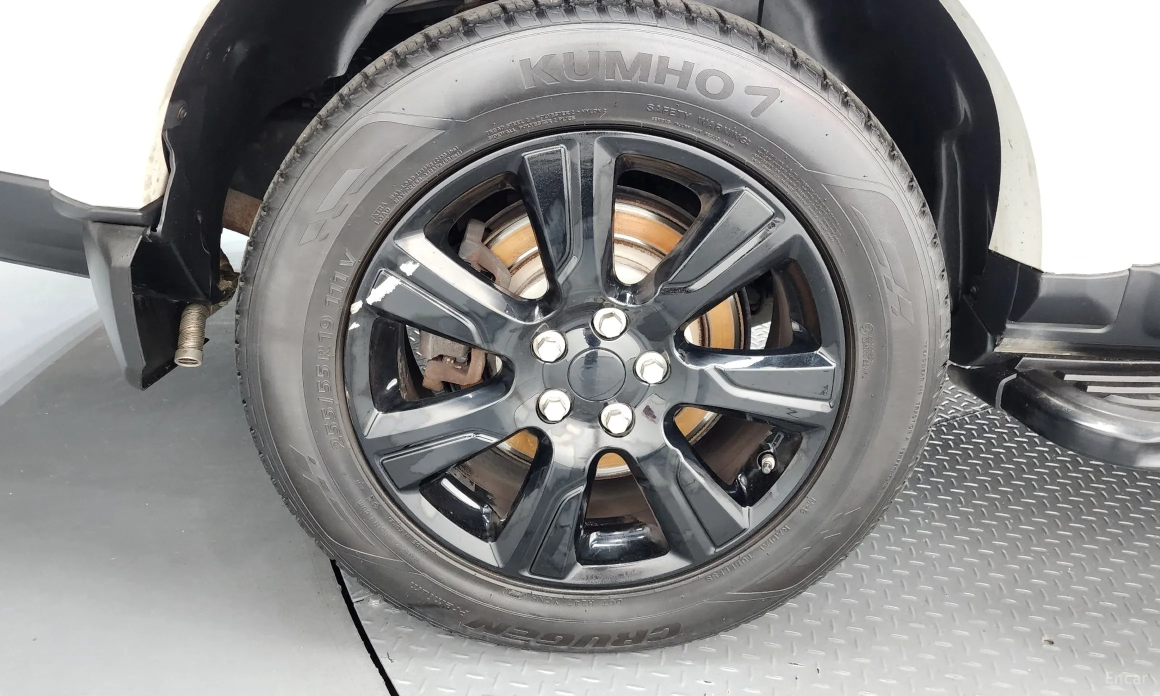 Land Rover Discovery 4 превью 5