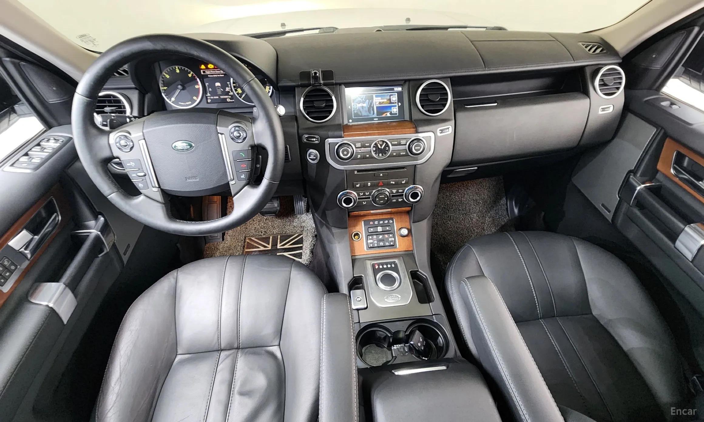 Land Rover Discovery 4 превью 7