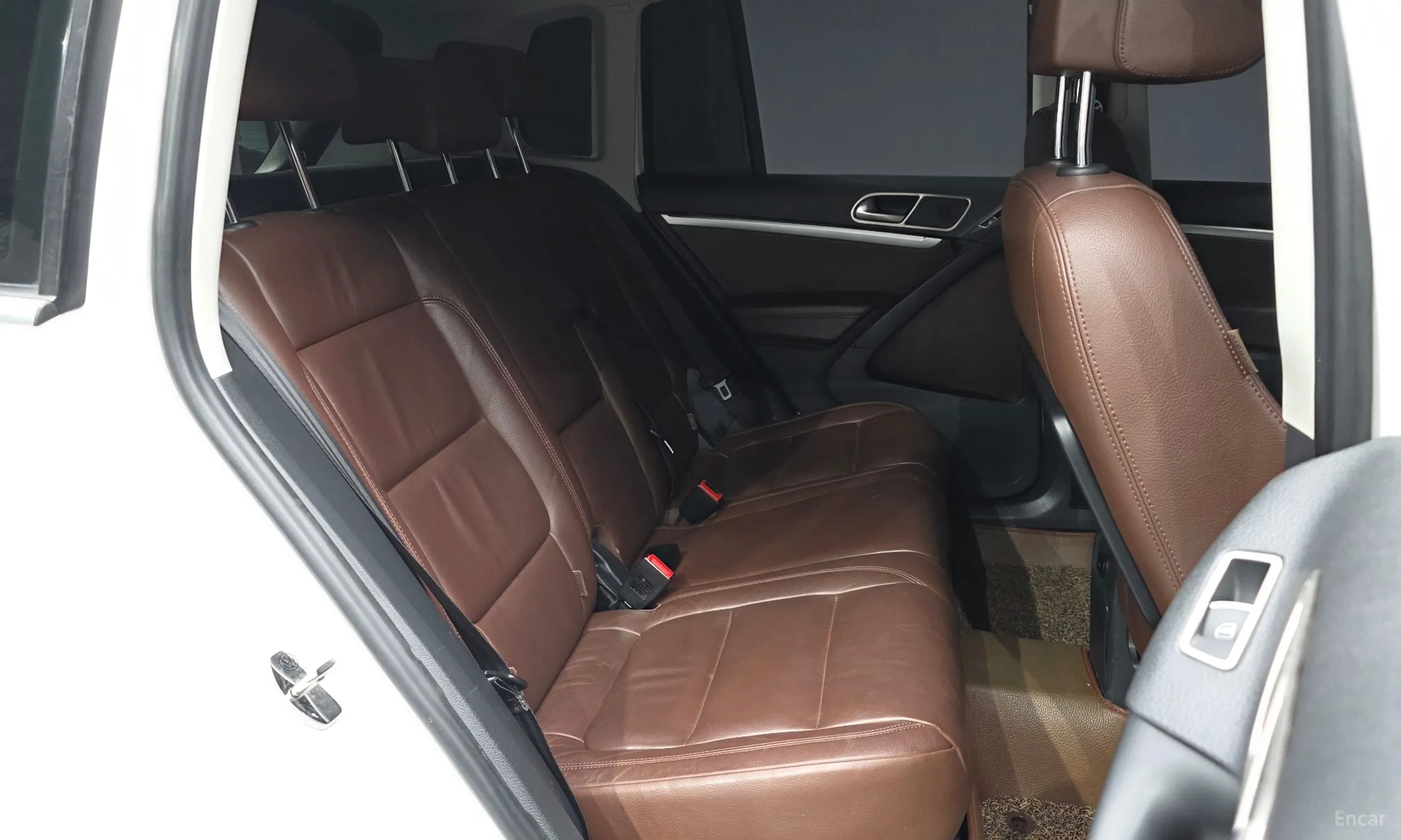 Volkswagen New Tiguan превью 12