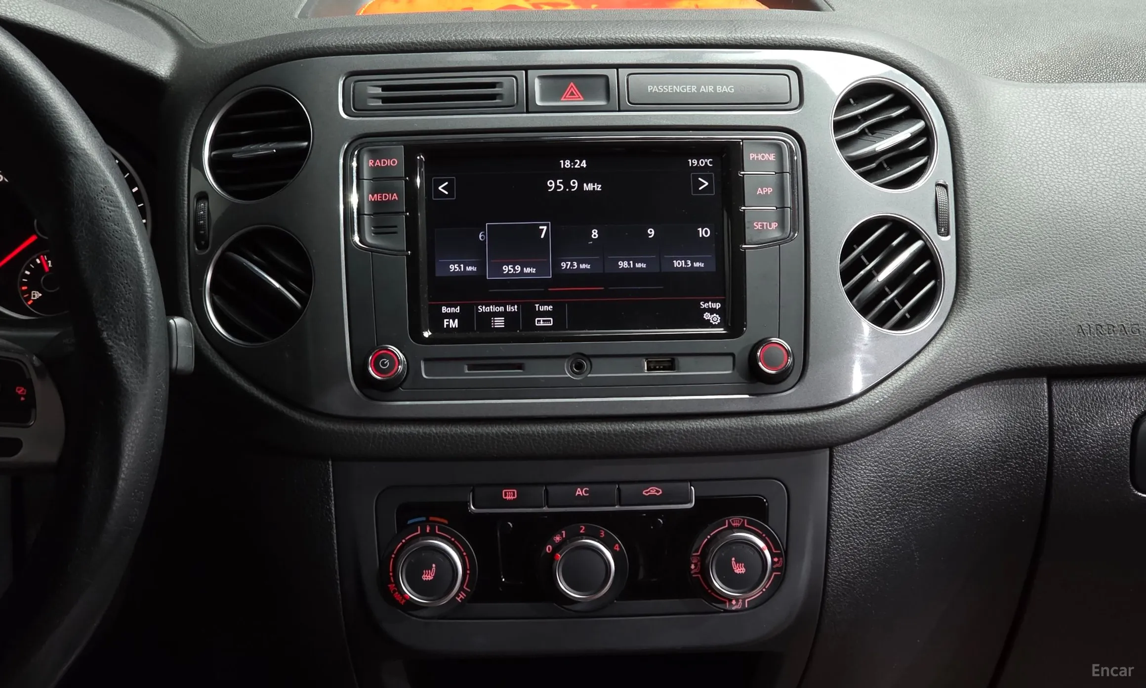 Volkswagen New Tiguan превью 14
