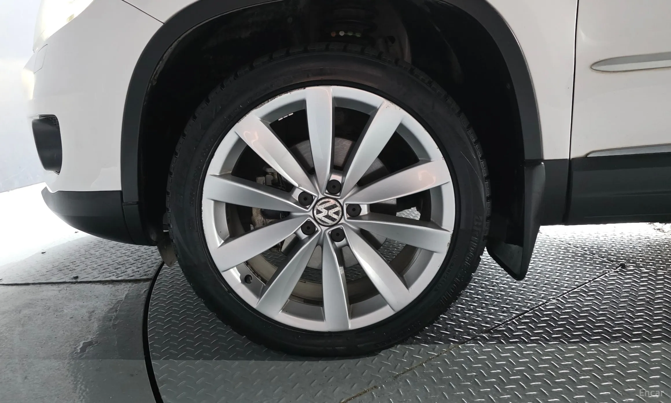 Volkswagen New Tiguan превью 5