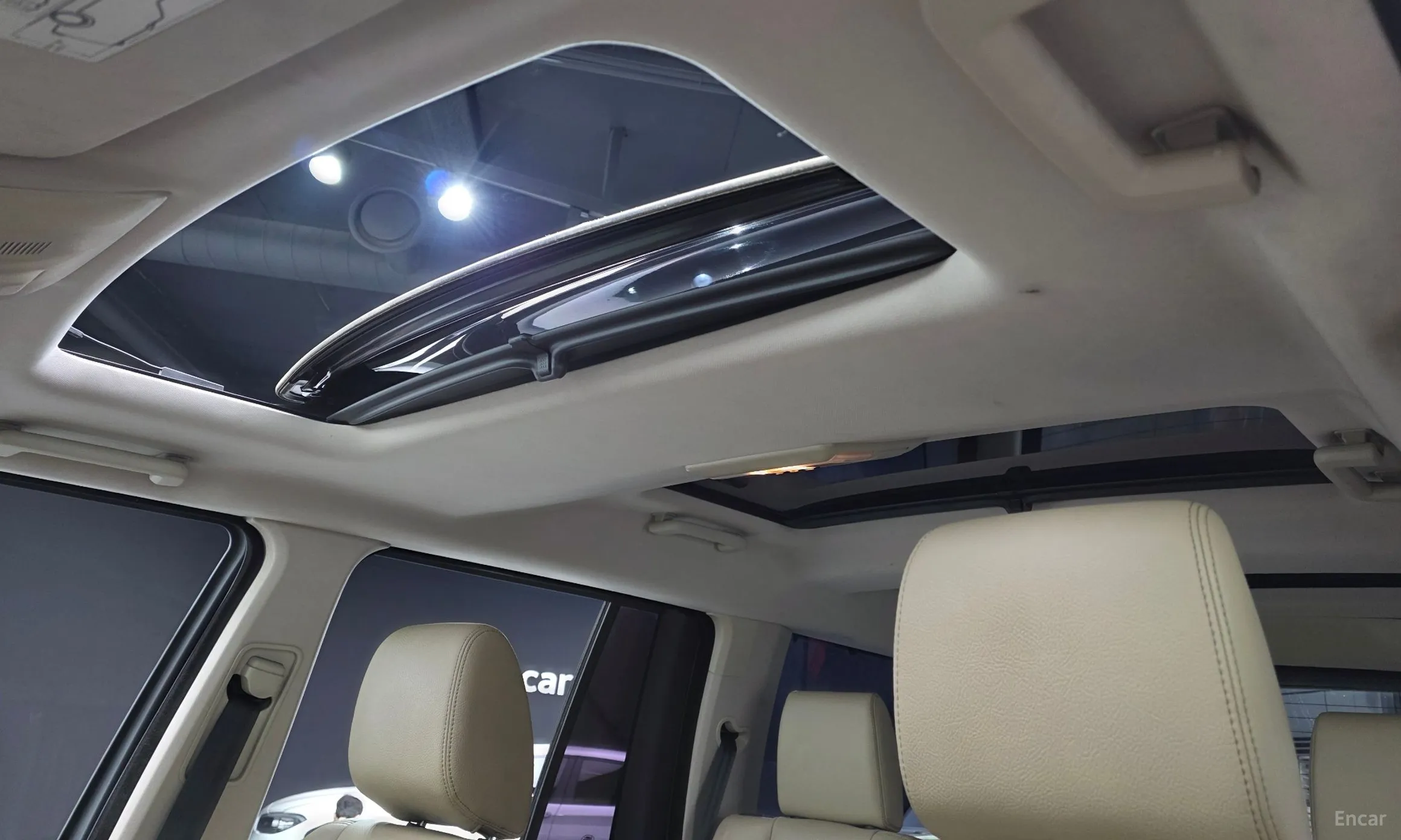 Land Rover Discovery 4 превью 18