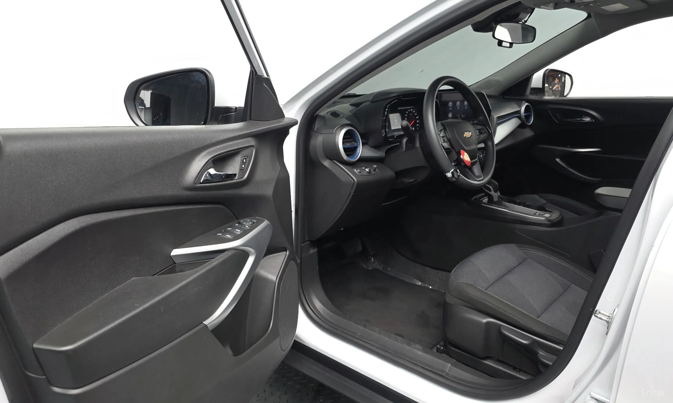 Chevrolet (GM Daewoo) Trax Crossover превью 10