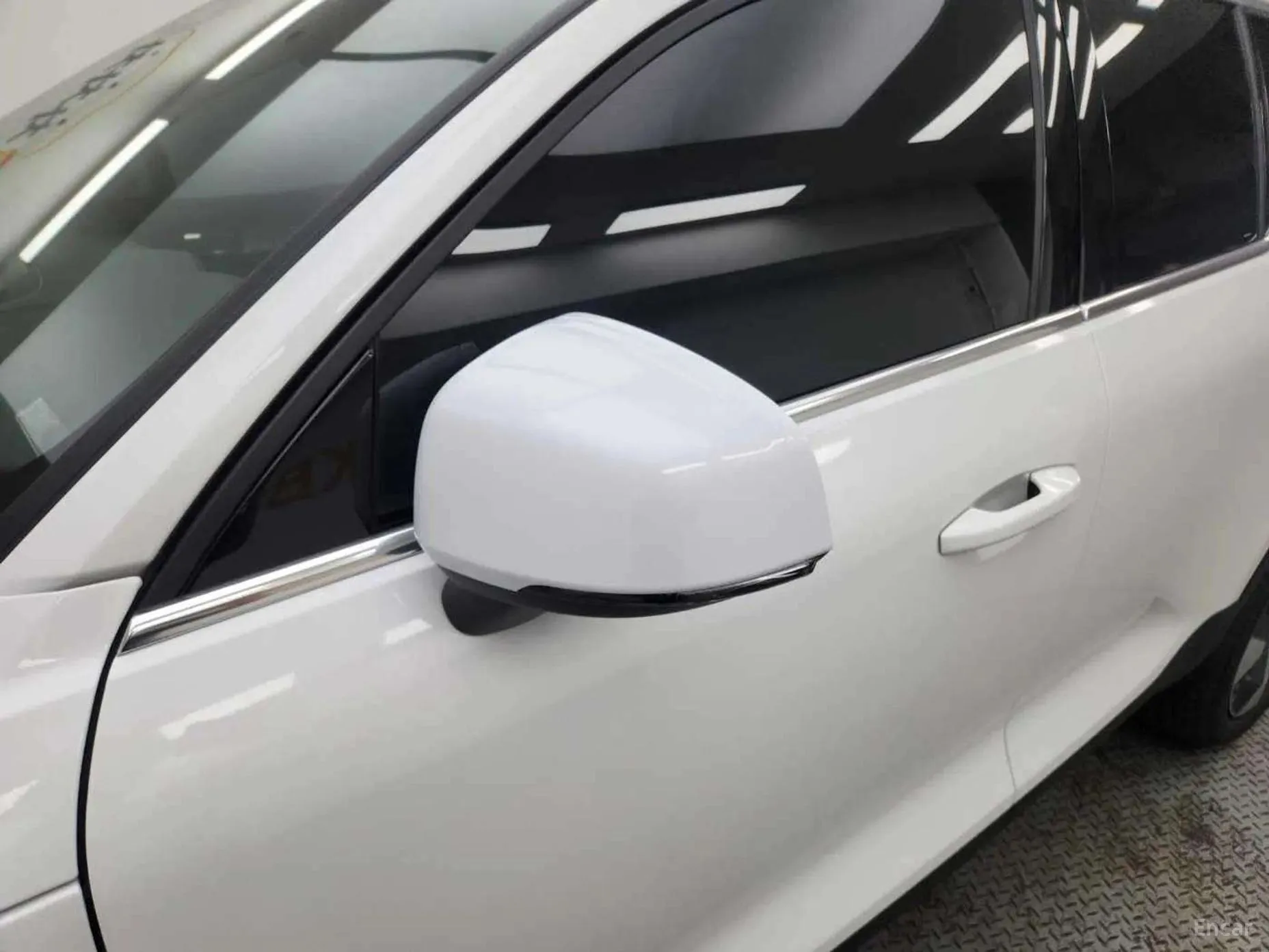 Volvo XC40 превью 14