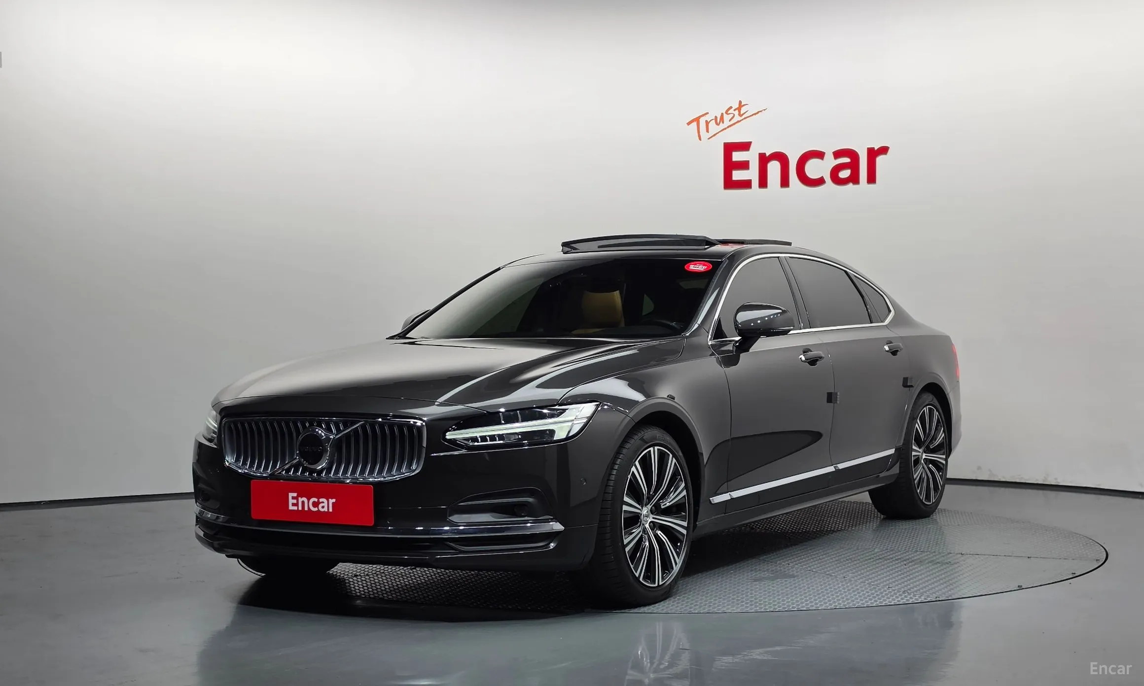 S90