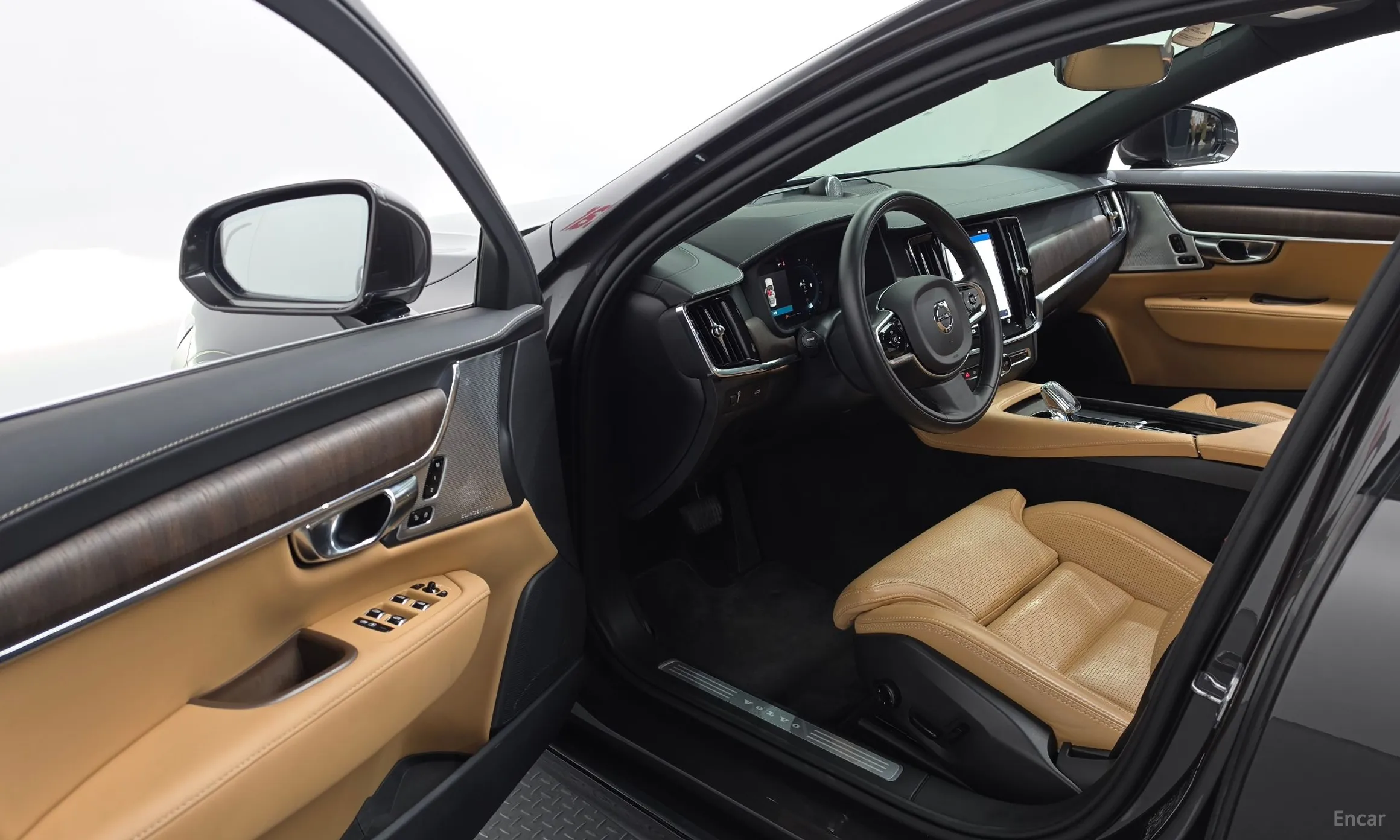 Volvo S90 превью 10