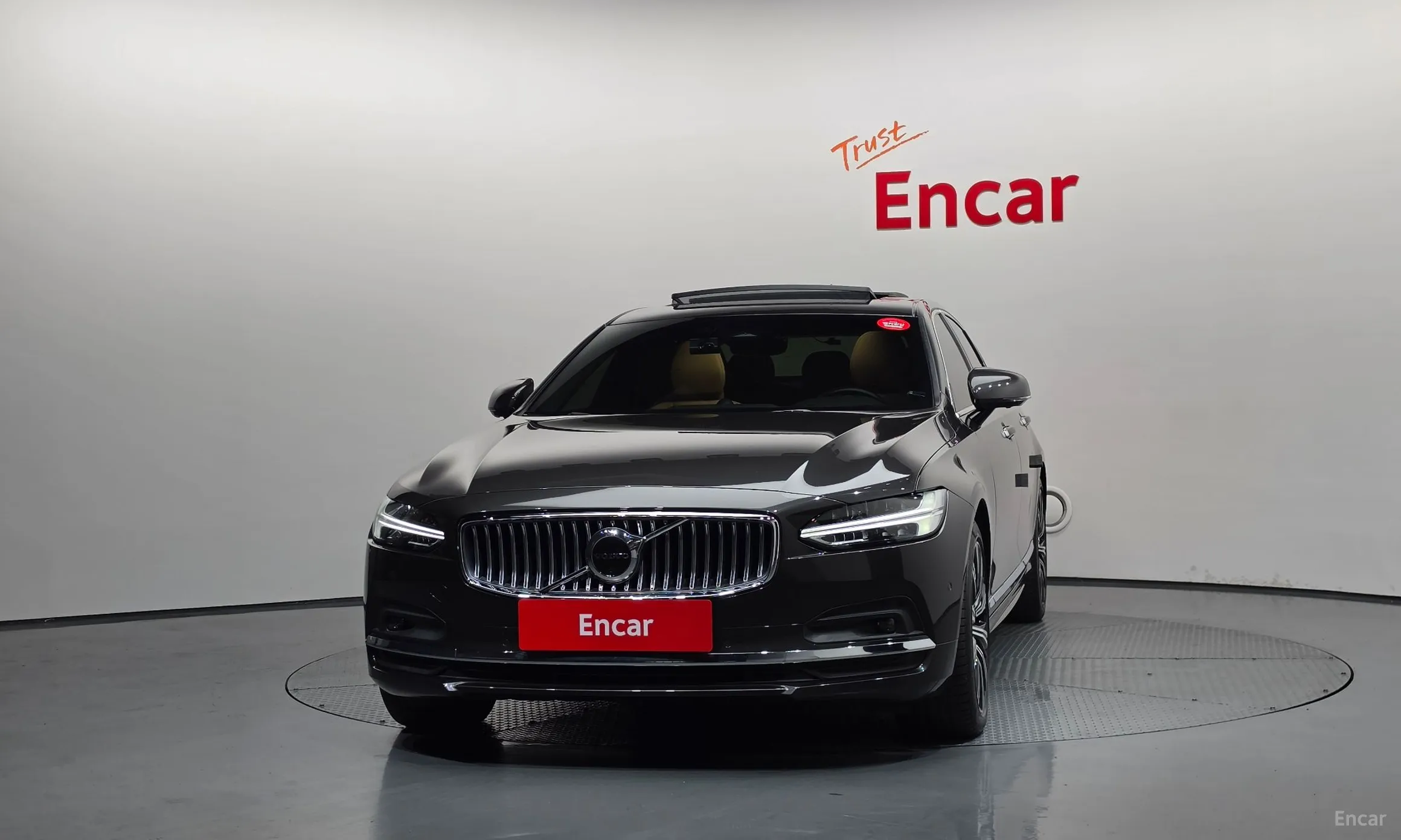 Volvo S90 превью 3