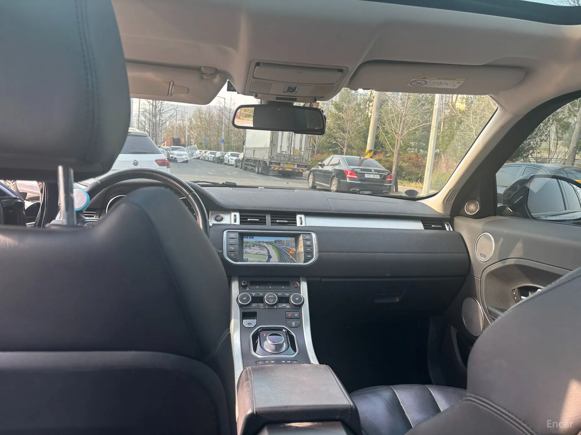 Land Rover Range Rover Evoque превью 7