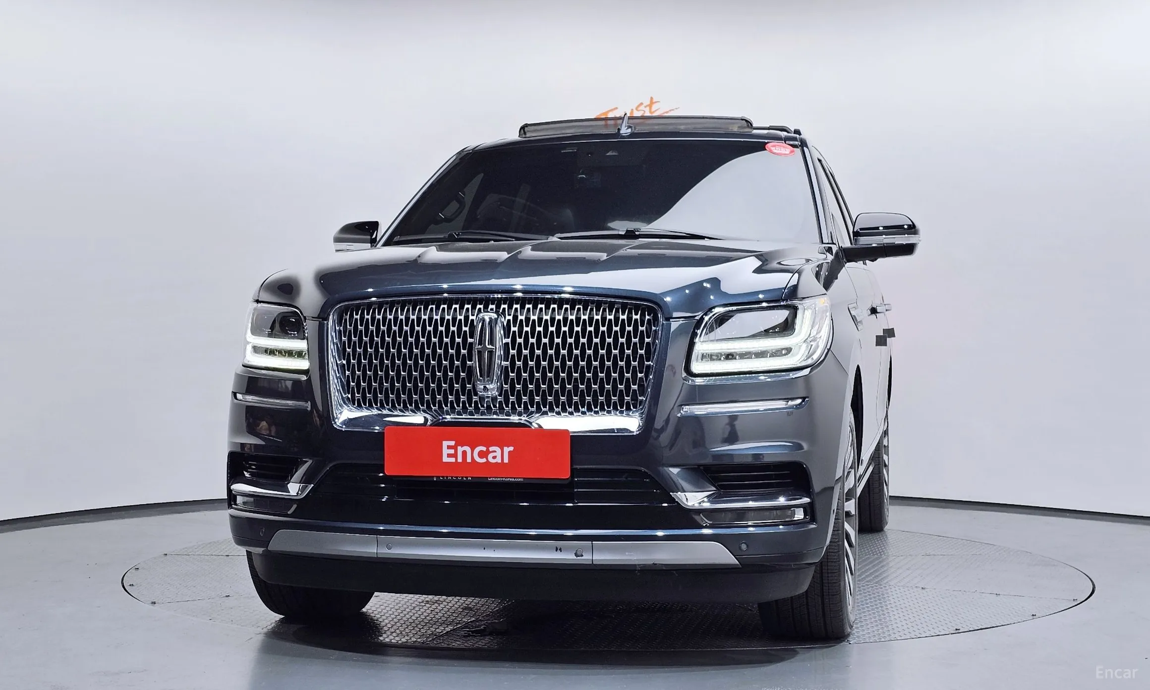 Lincoln Navigator 4th generation превью 3