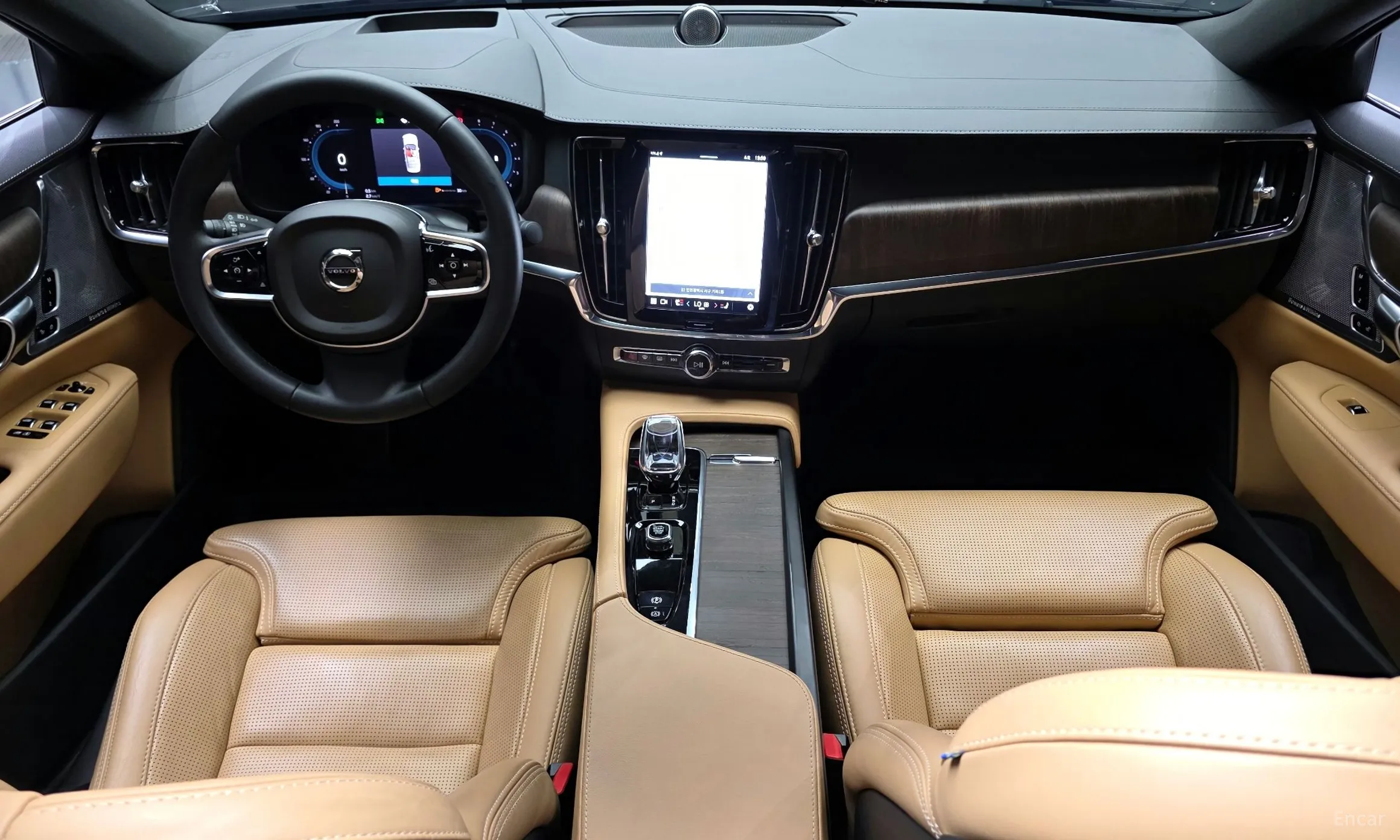 Volvo S90 превью 7