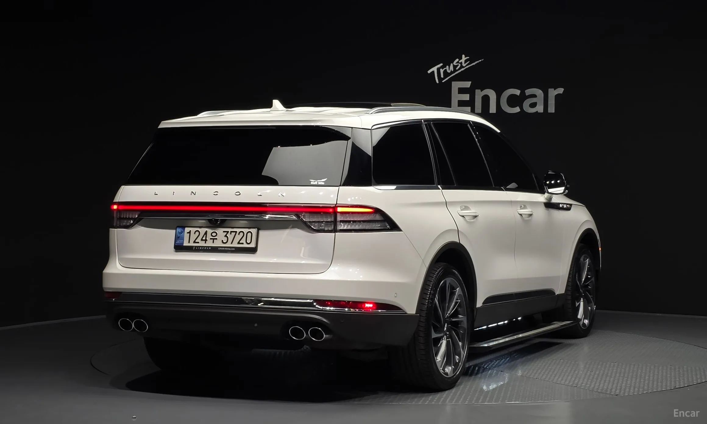 Lincoln Aviator 2nd Generation превью 2