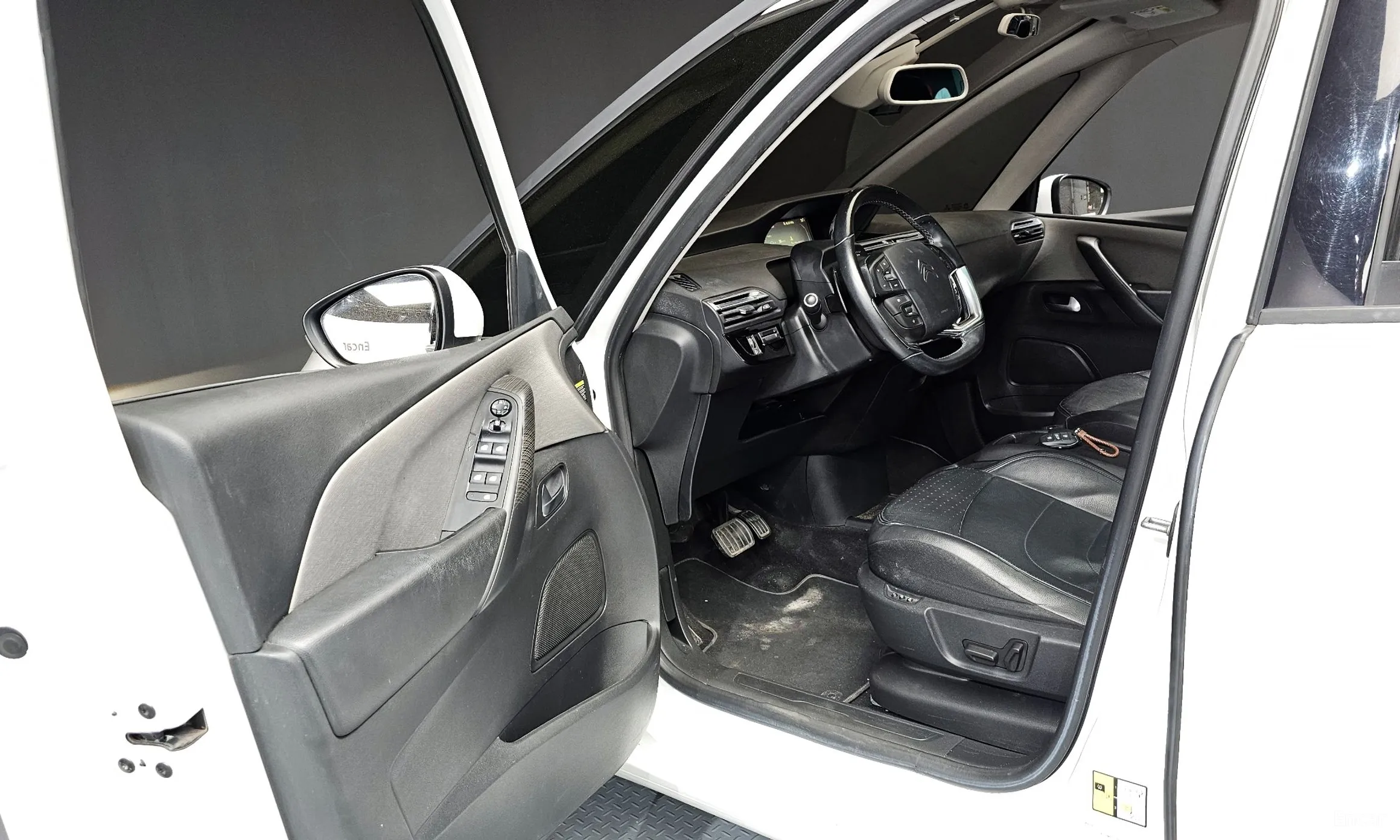 Citroën/DS Grand C4 Picasso превью 10