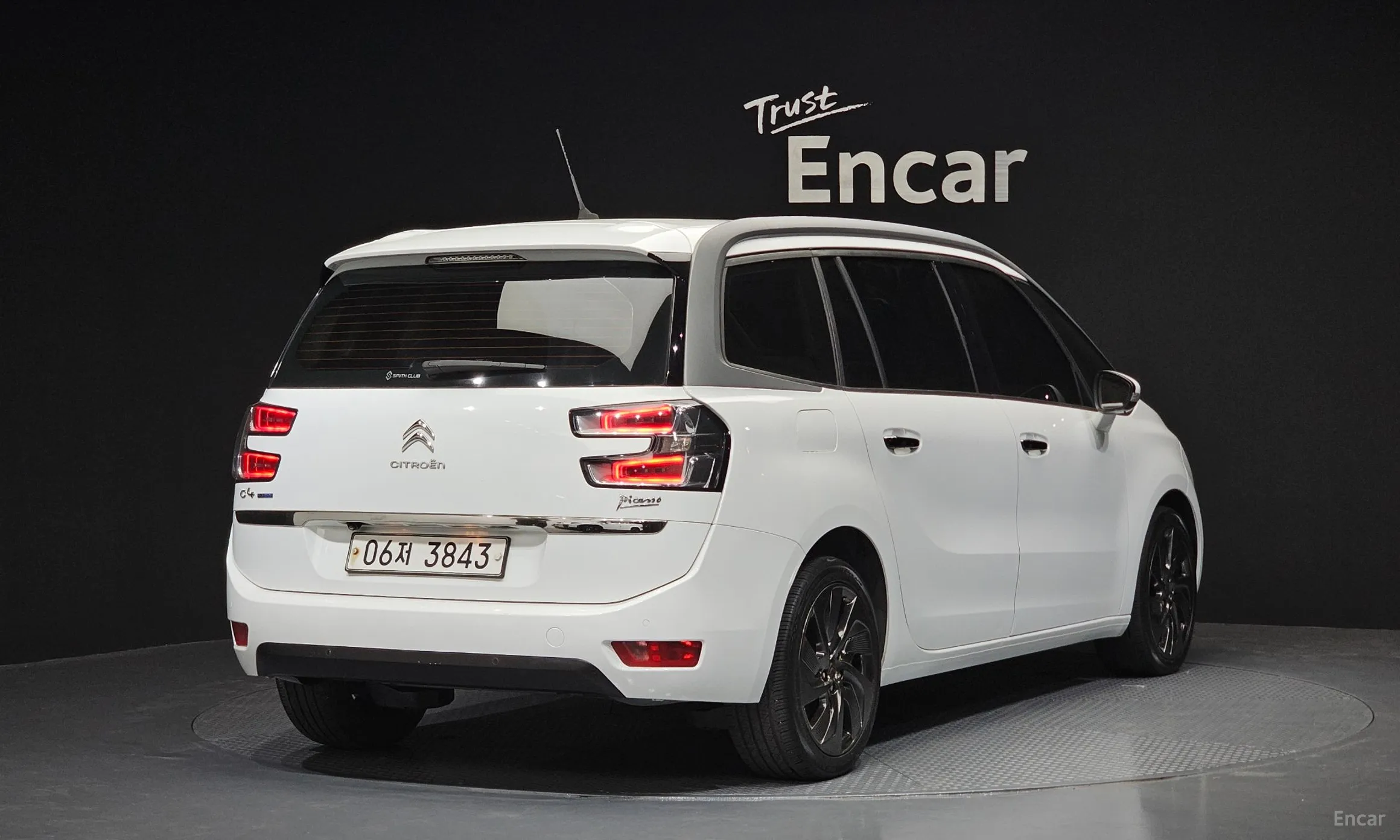 Citroën/DS Grand C4 Picasso превью 2