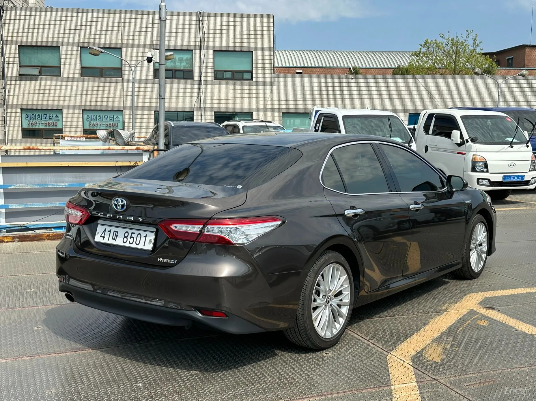 Toyota Camry (XV70)