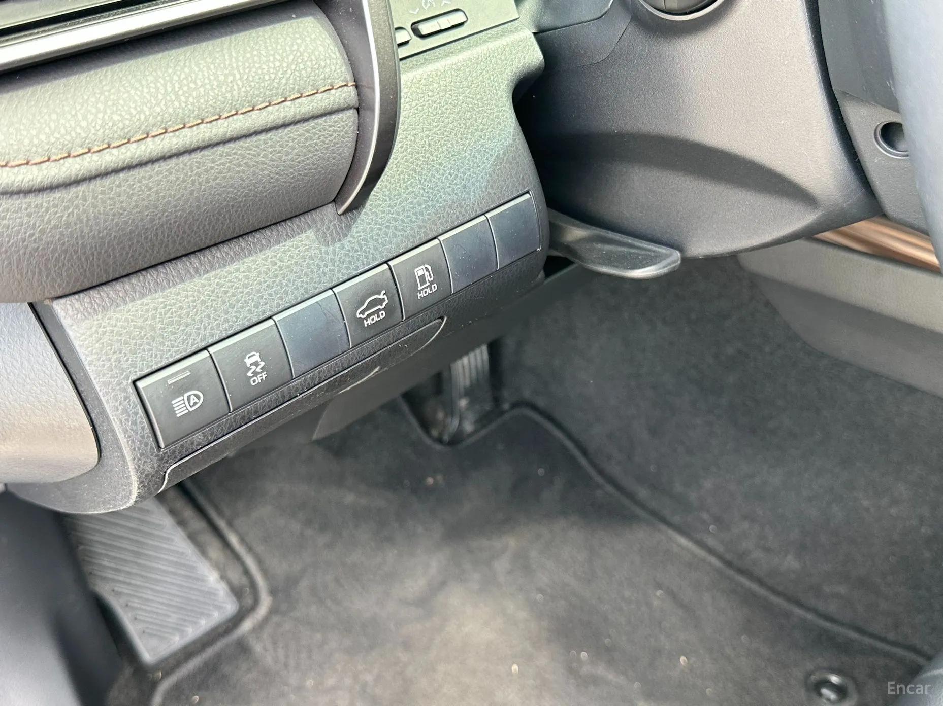 Toyota Camry (XV70) превью 19