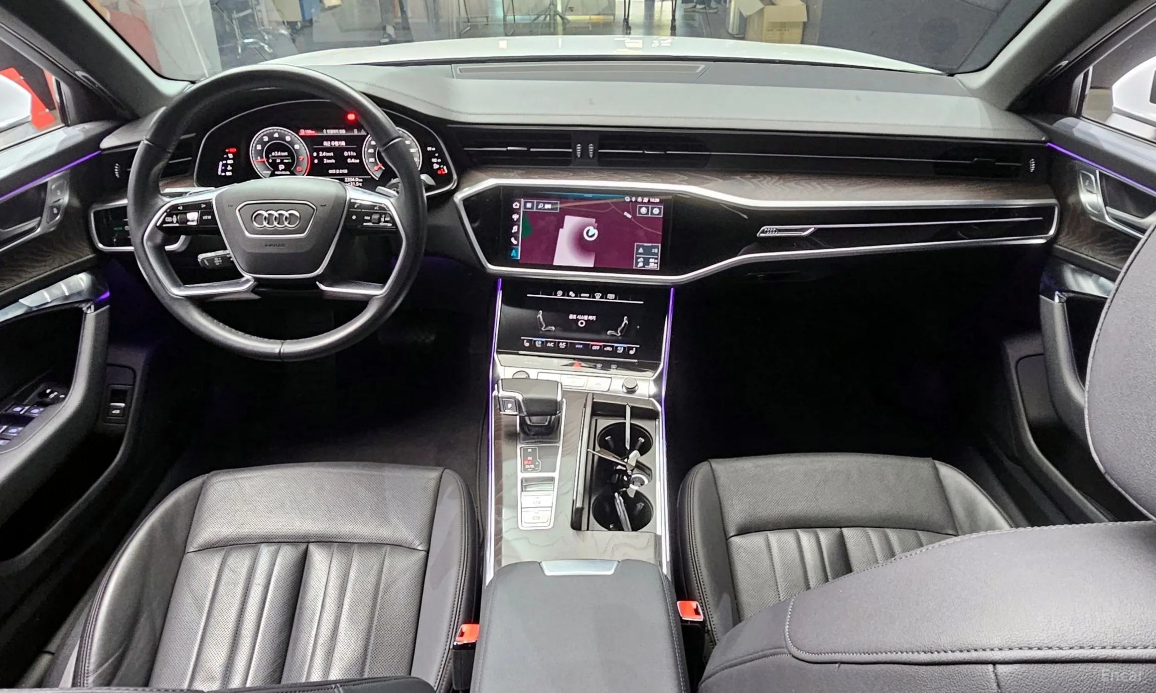 Audi A6 (C8) превью 7