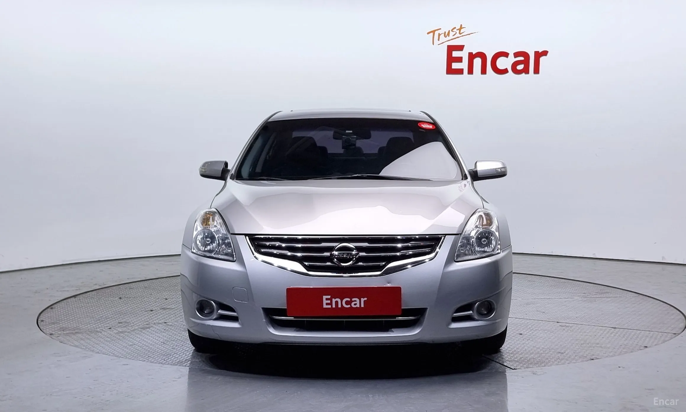 Nissan Altima превью 3