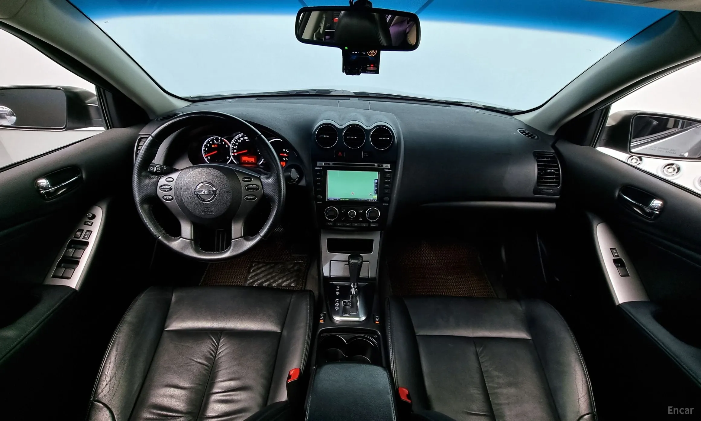 Nissan Altima превью 7