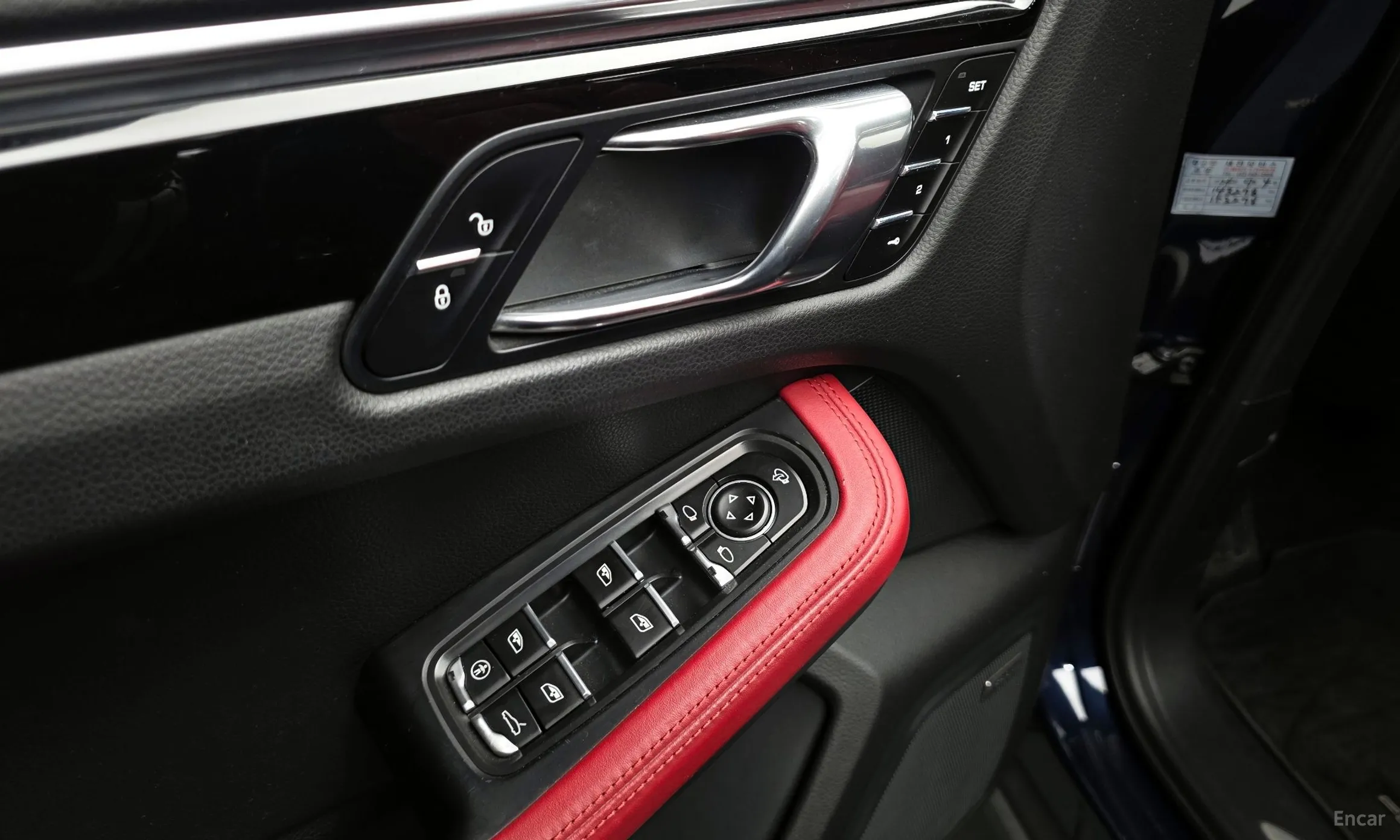 Porsche Macan превью 20