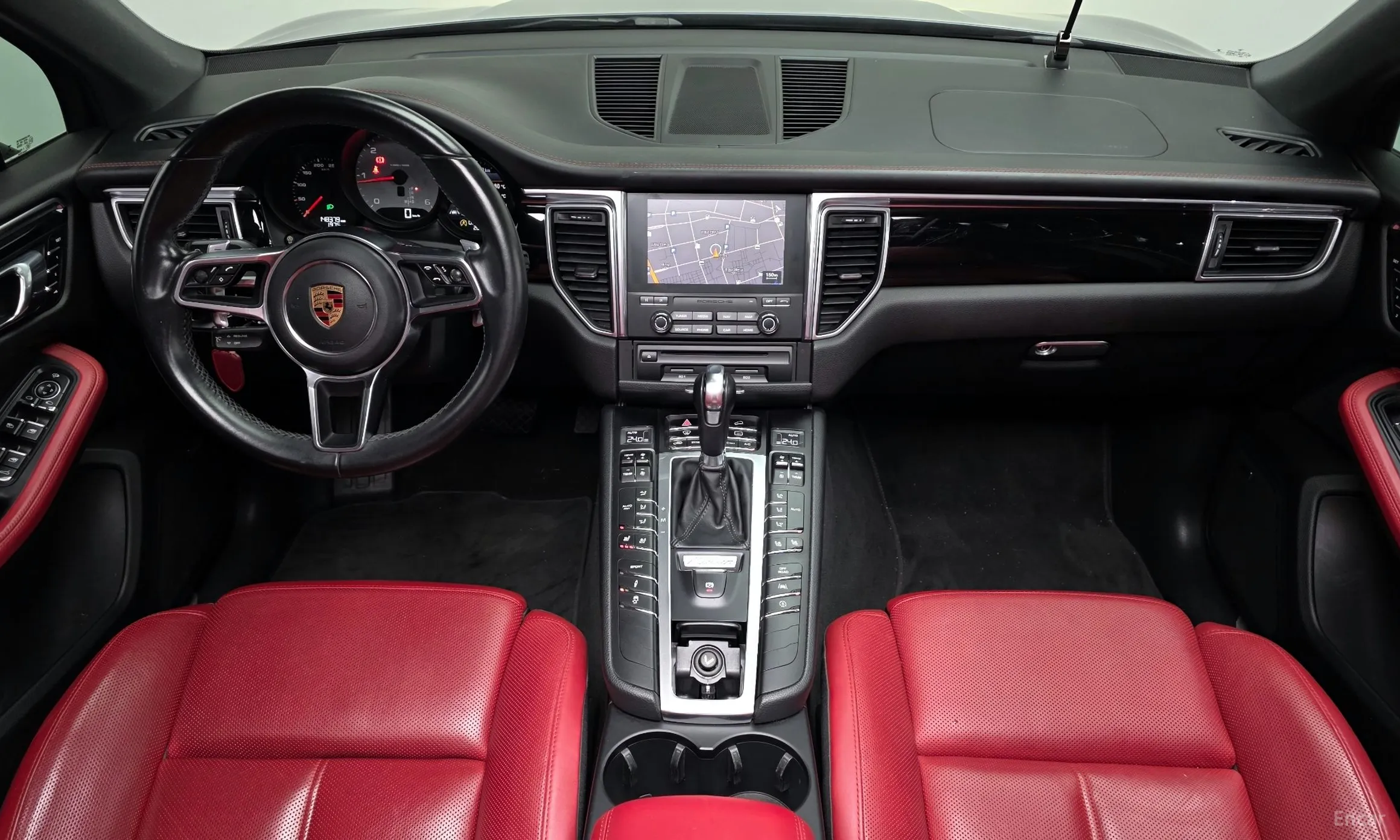 Porsche Macan превью 7