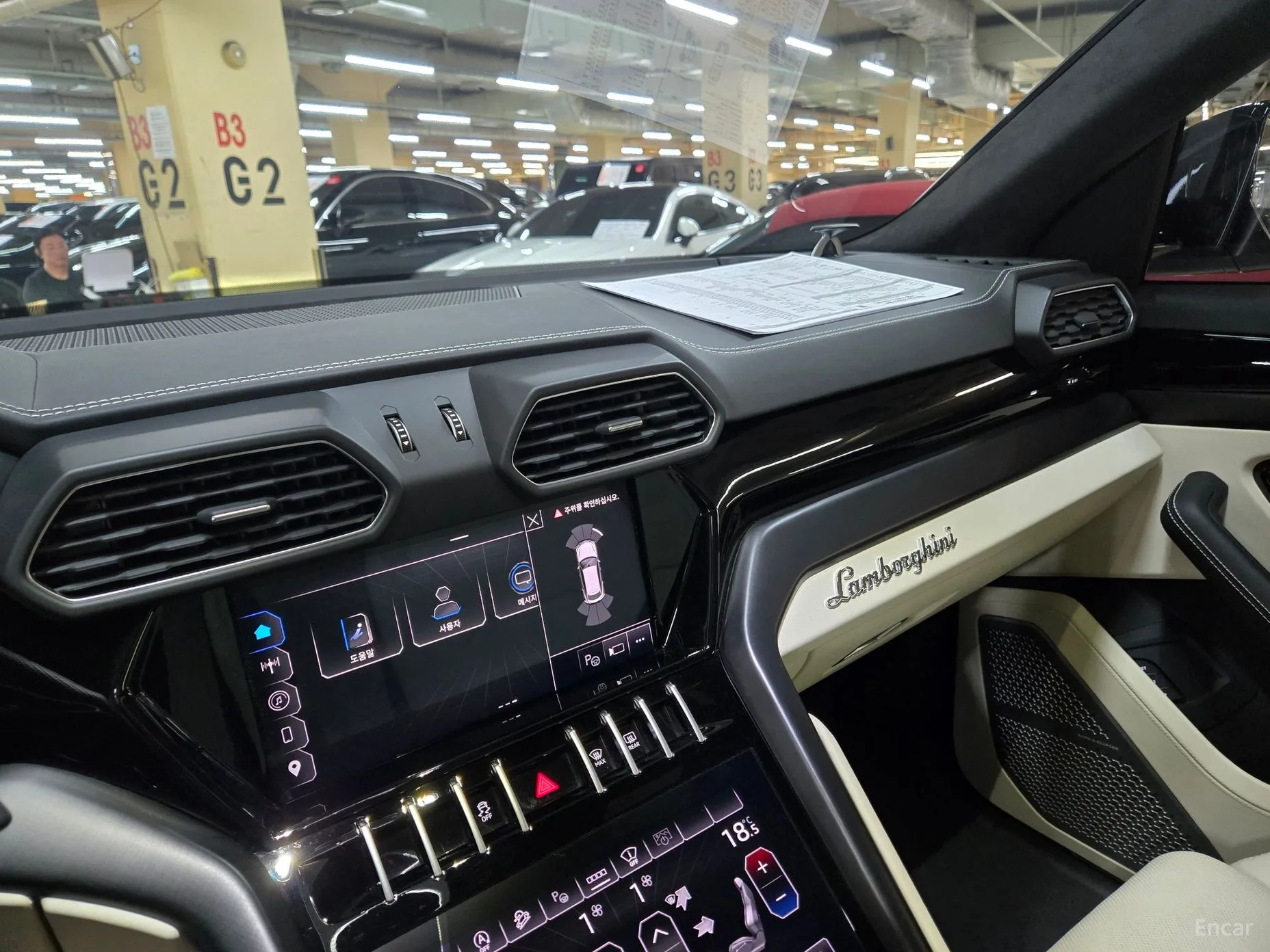 Lamborghini Urus превью 16