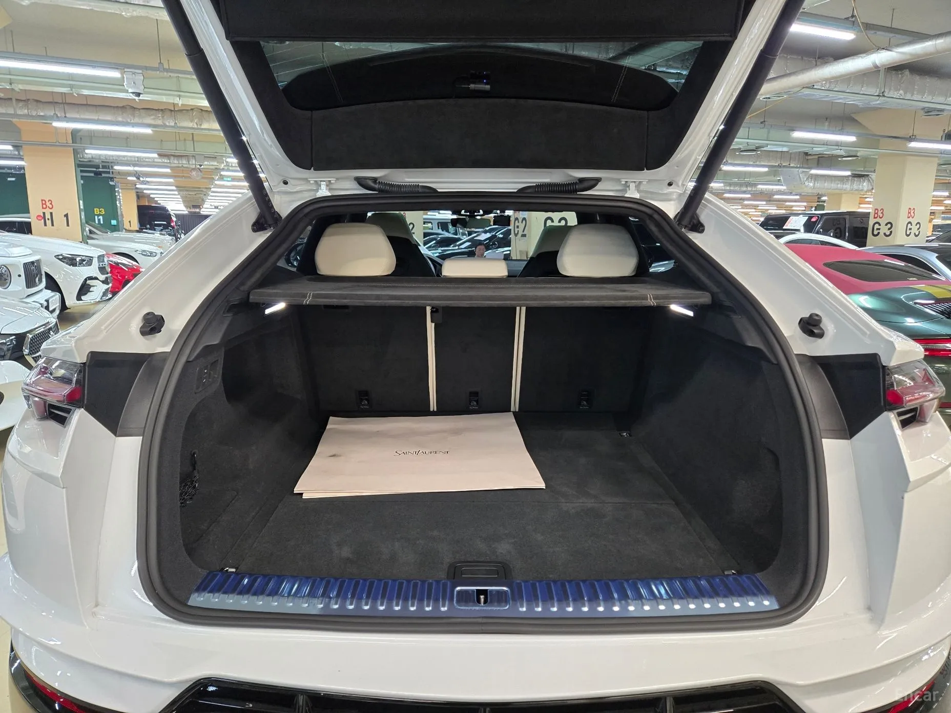 Lamborghini Urus превью 5