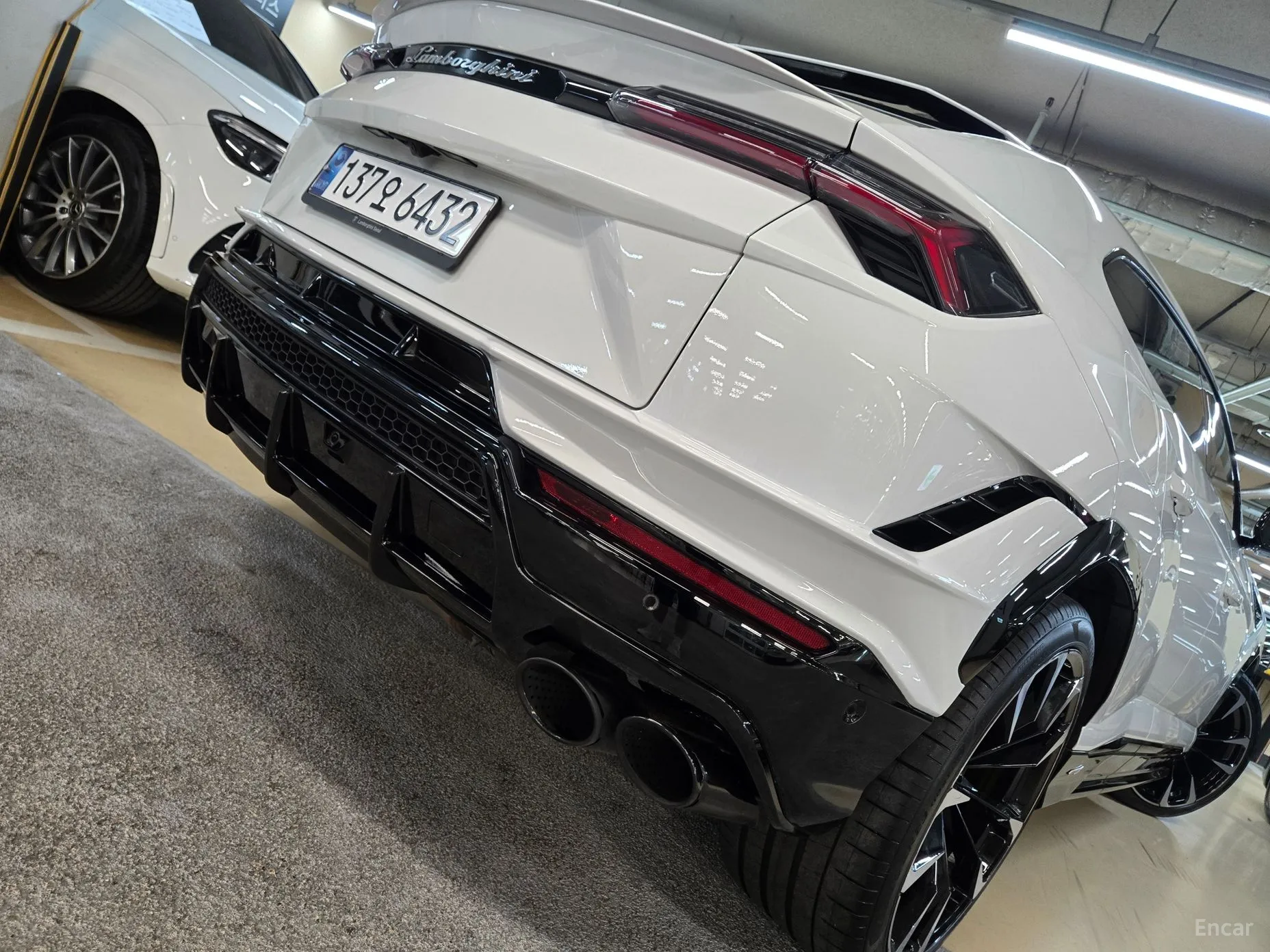 Lamborghini Urus превью 6