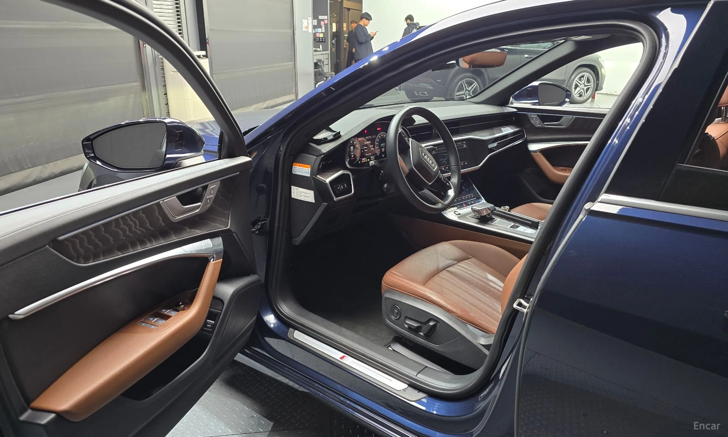Audi A6 (C8) превью 10