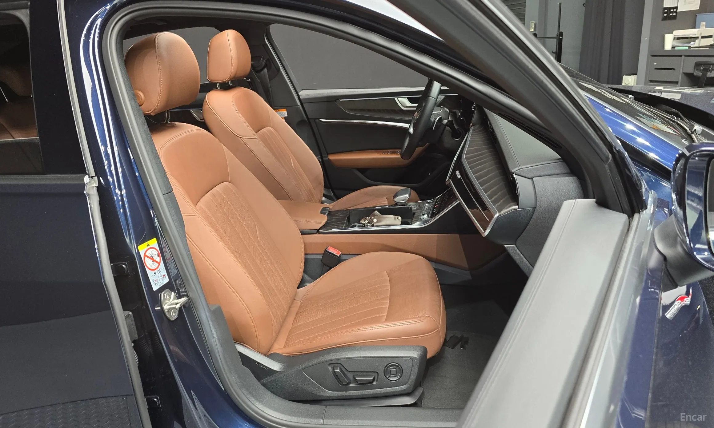 Audi A6 (C8) превью 12