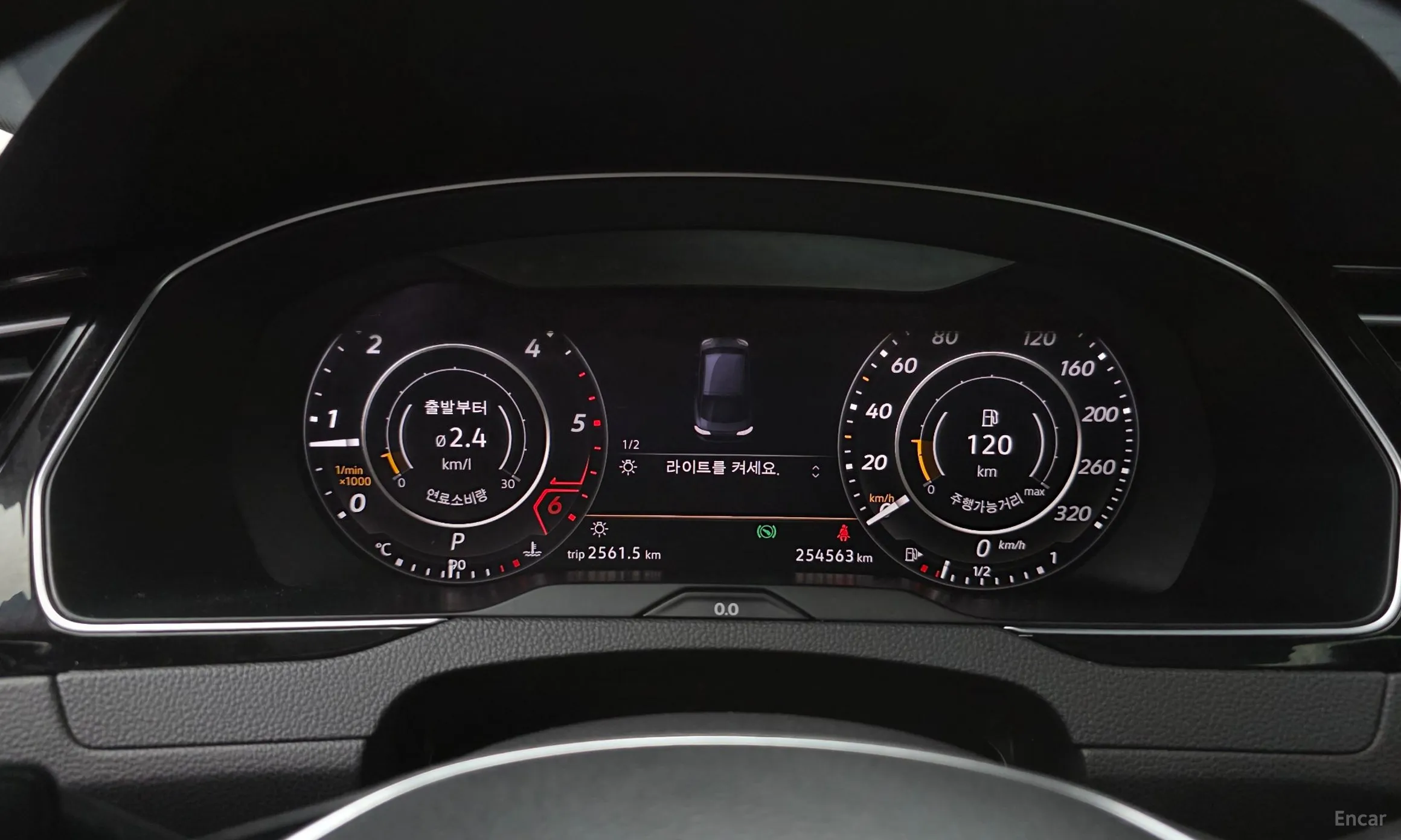 Volkswagen Ateon превью 8