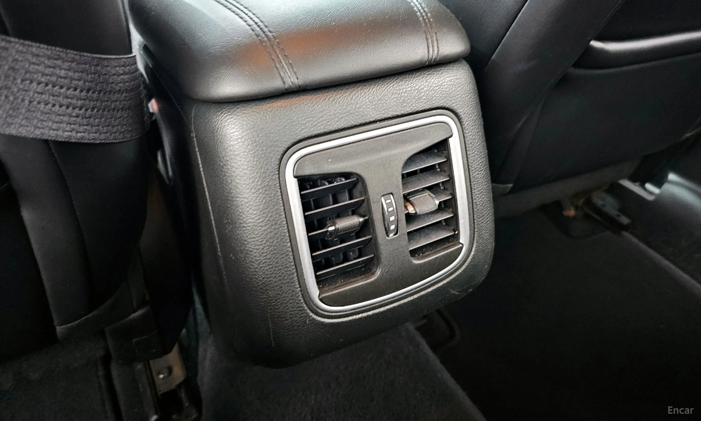 Chrysler 200 Second generation превью 19