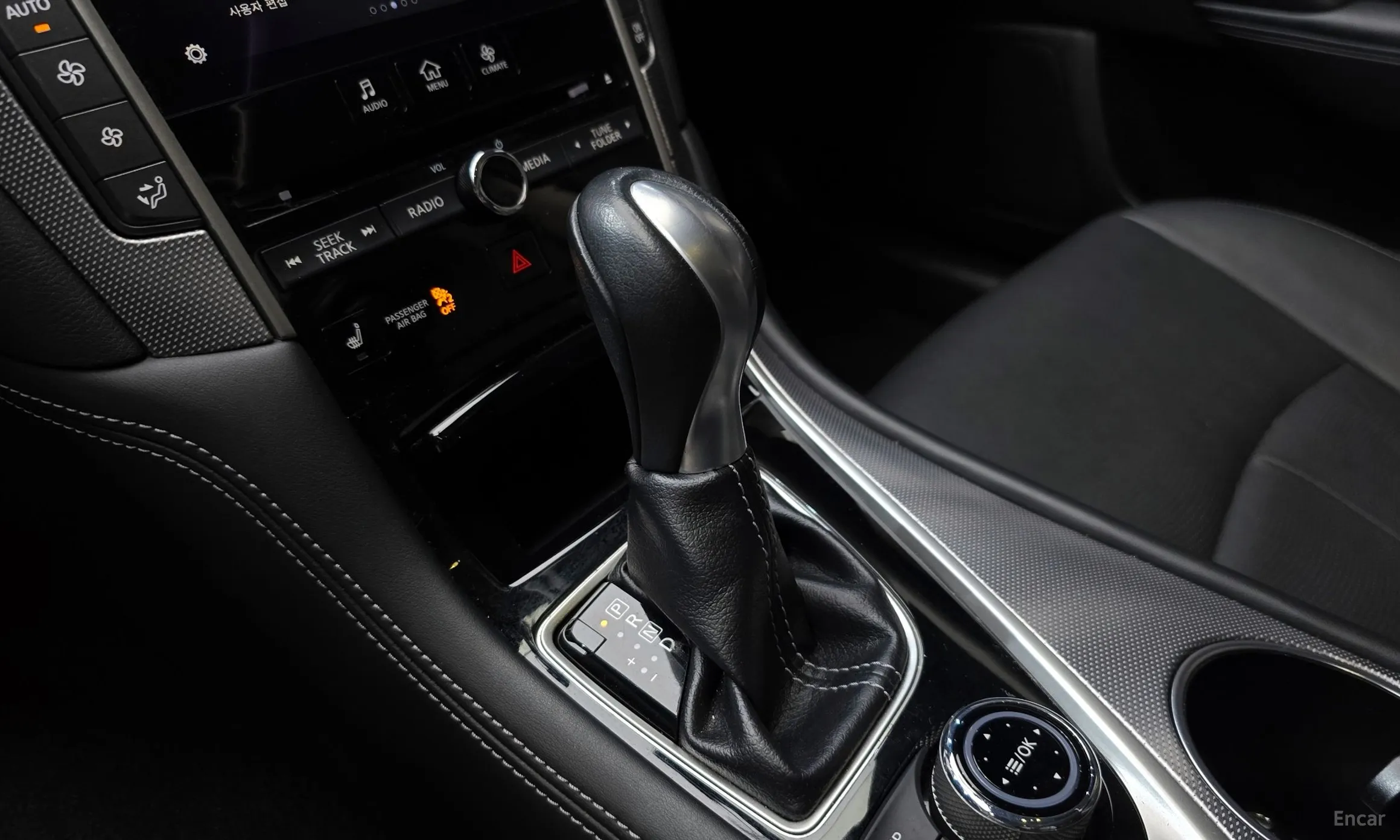 Infiniti Q50 превью 9