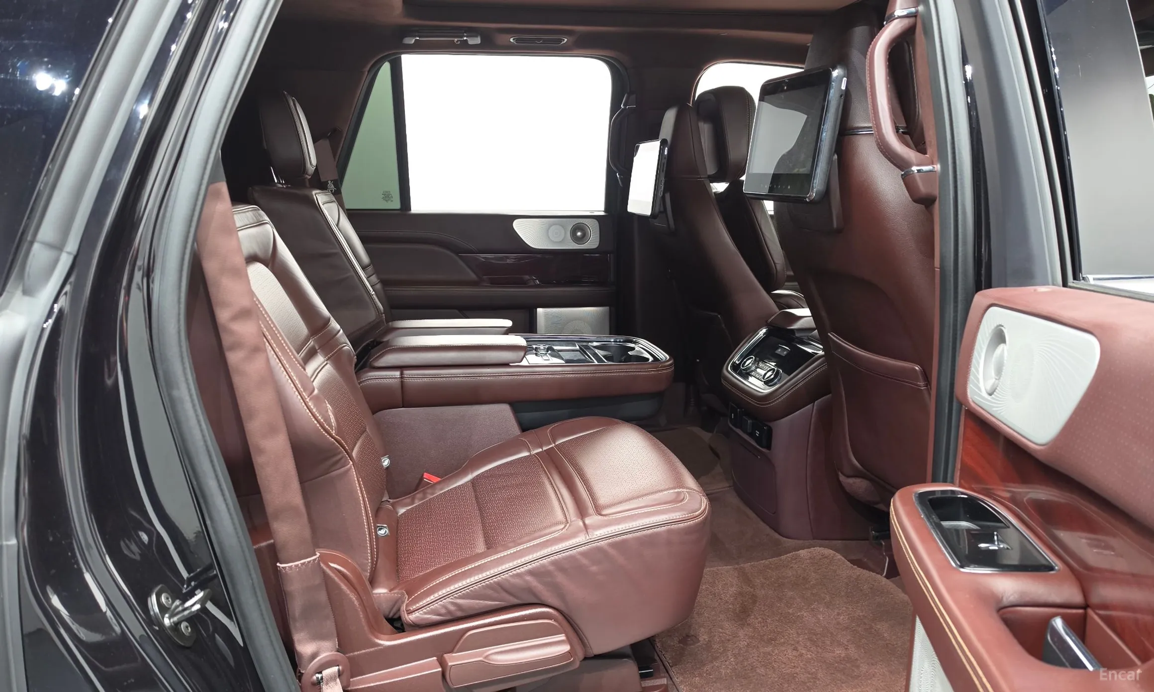 Lincoln Navigator 4th generation превью 11