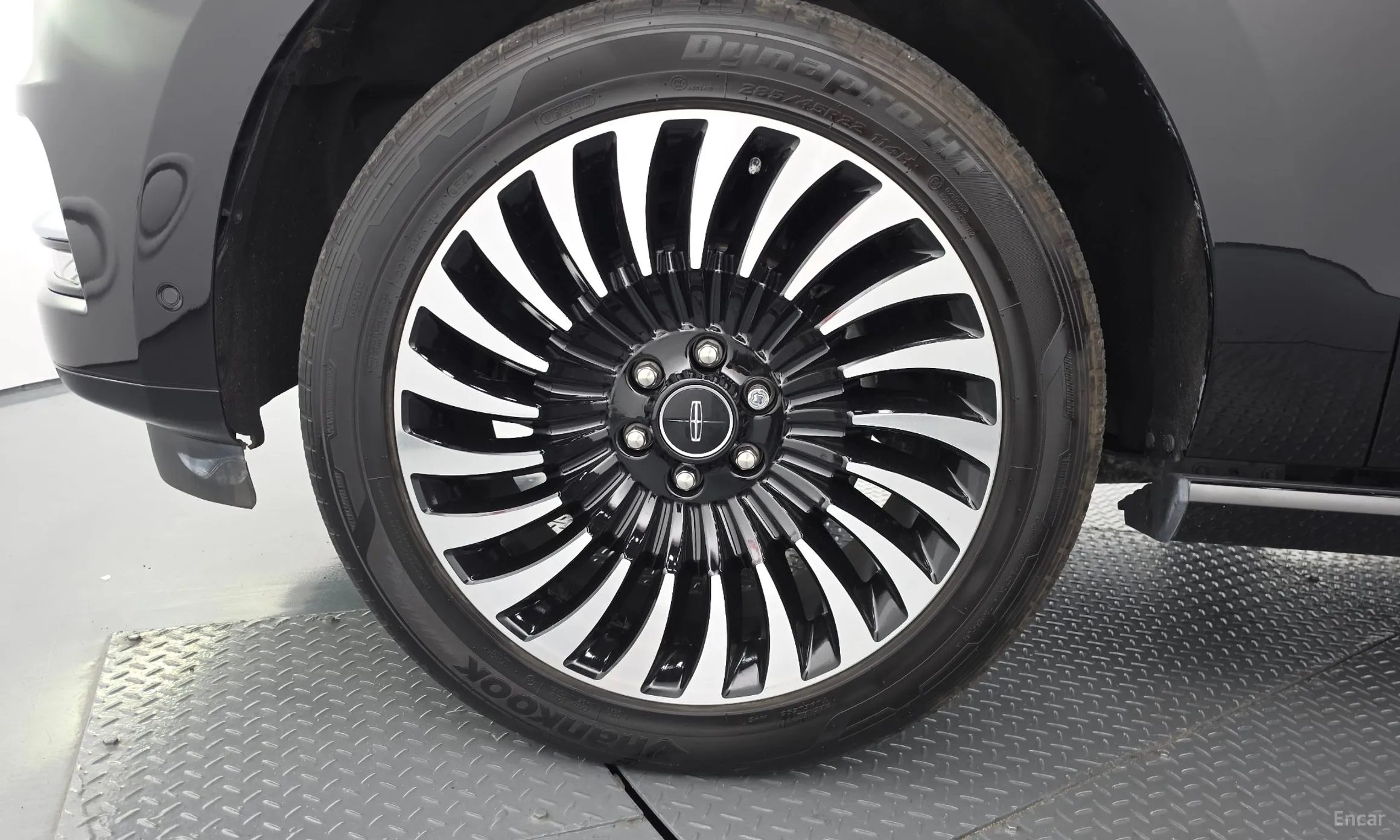 Lincoln Navigator 4th generation превью 5
