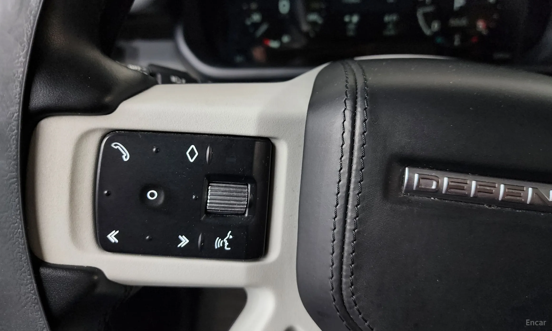 Land Rover Defender (L663) превью 18