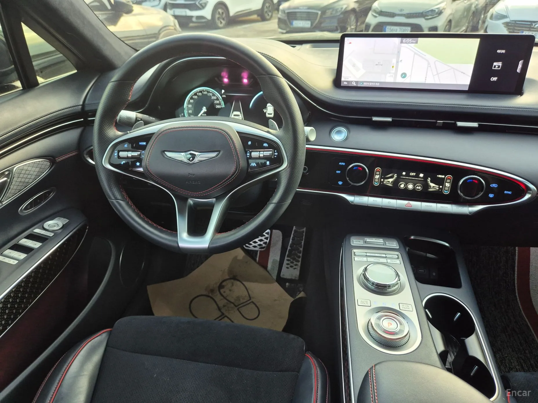 Genesis GV70 превью 8