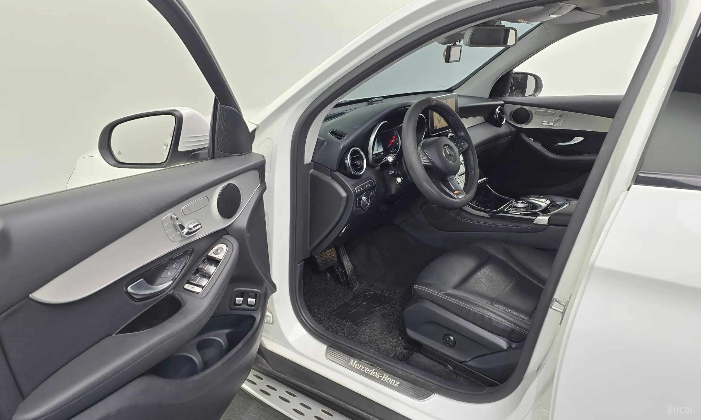 Mercedes Benz GLC-Class X253 превью 10