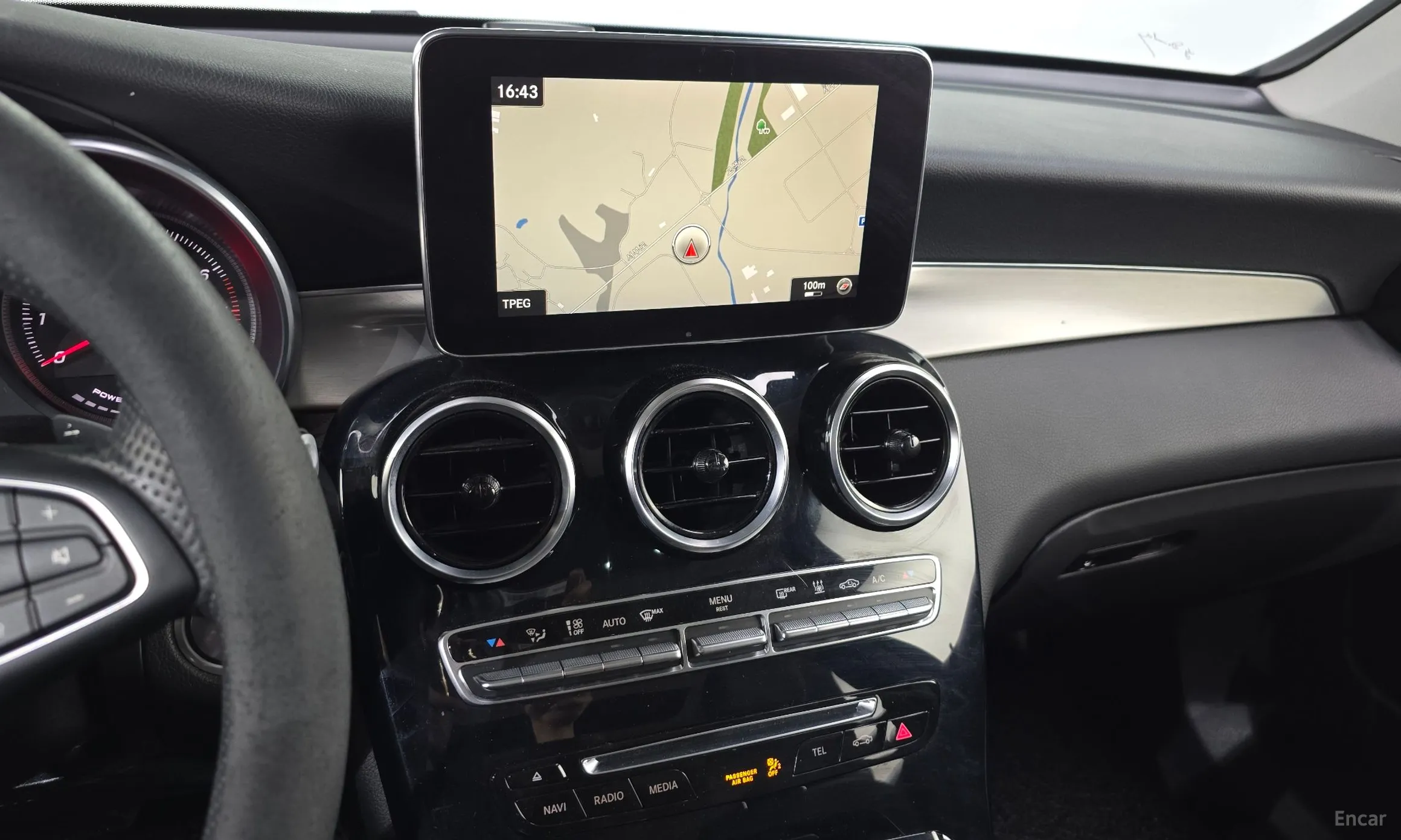 Mercedes Benz GLC-Class X253 превью 12