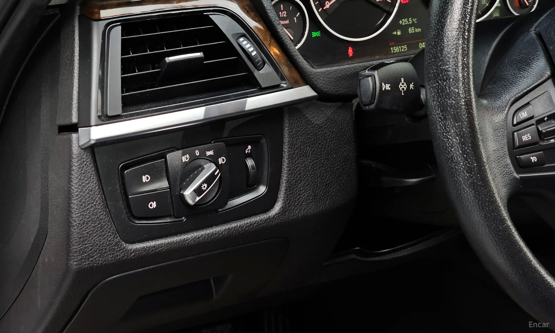 BMW 3 Series (F30) превью 16