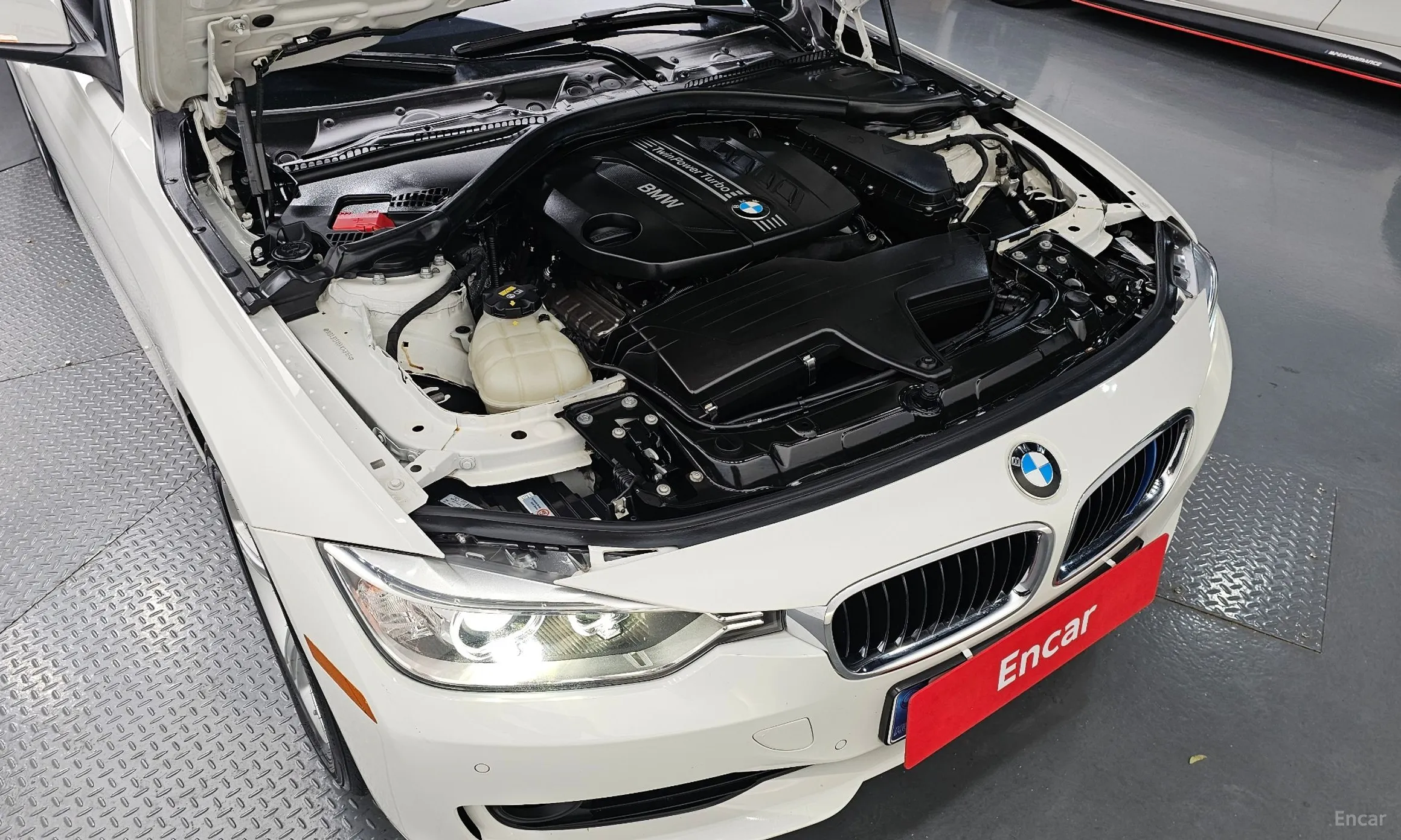 BMW 3 Series (F30) превью 6