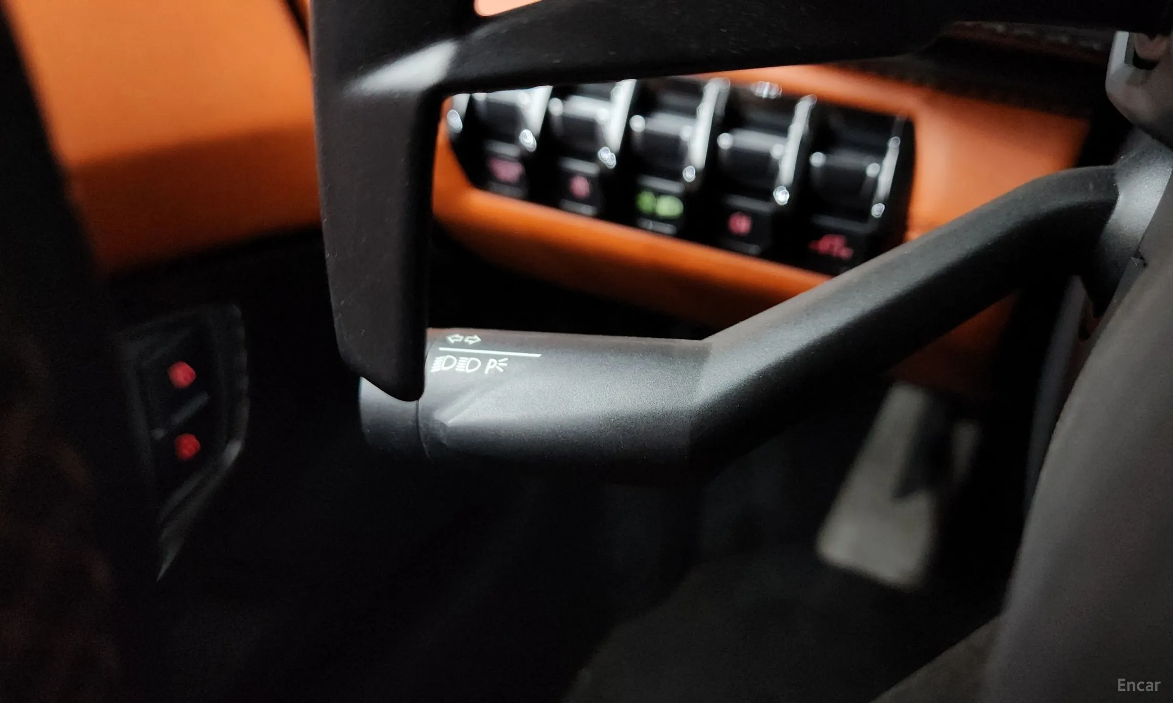 Lamborghini Aventador превью 14