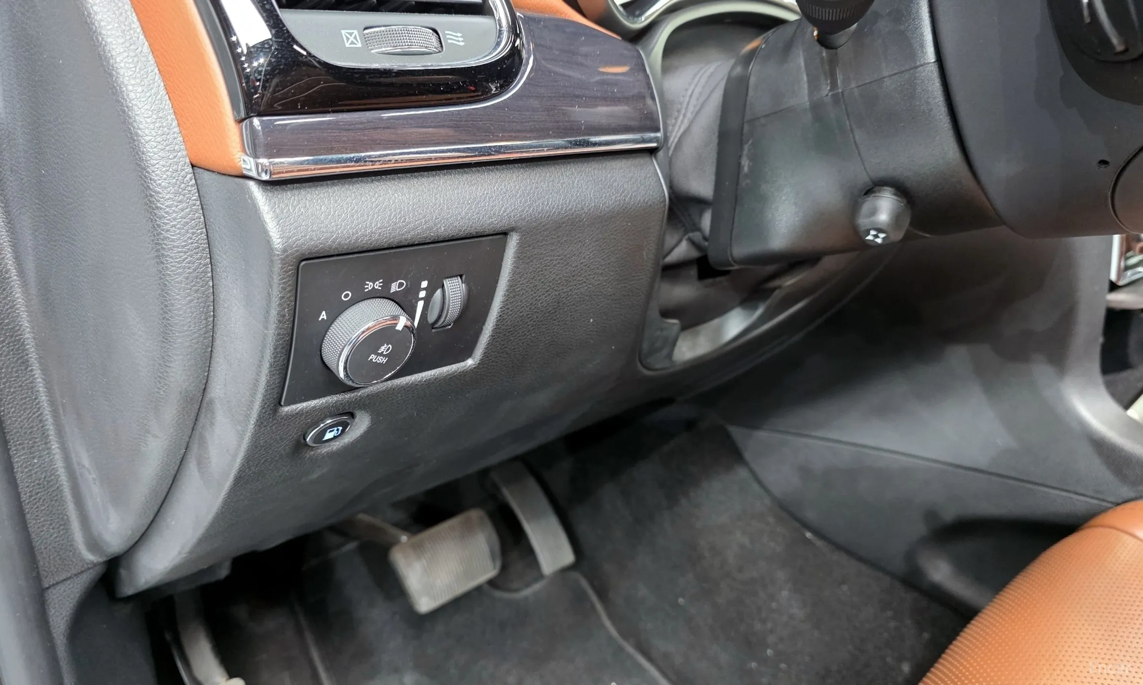 Jeep Grand Cherokee превью 20