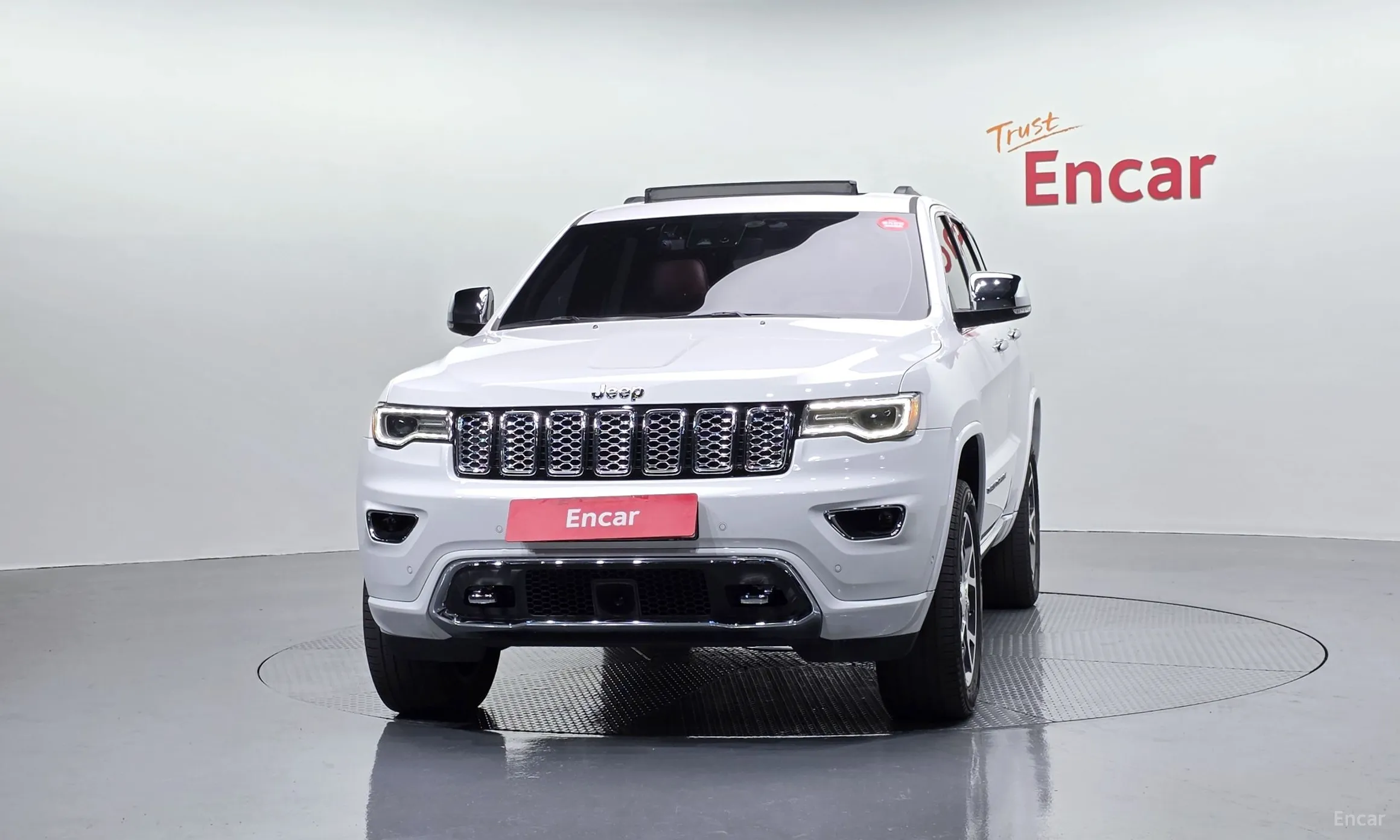 Jeep Grand Cherokee превью 3