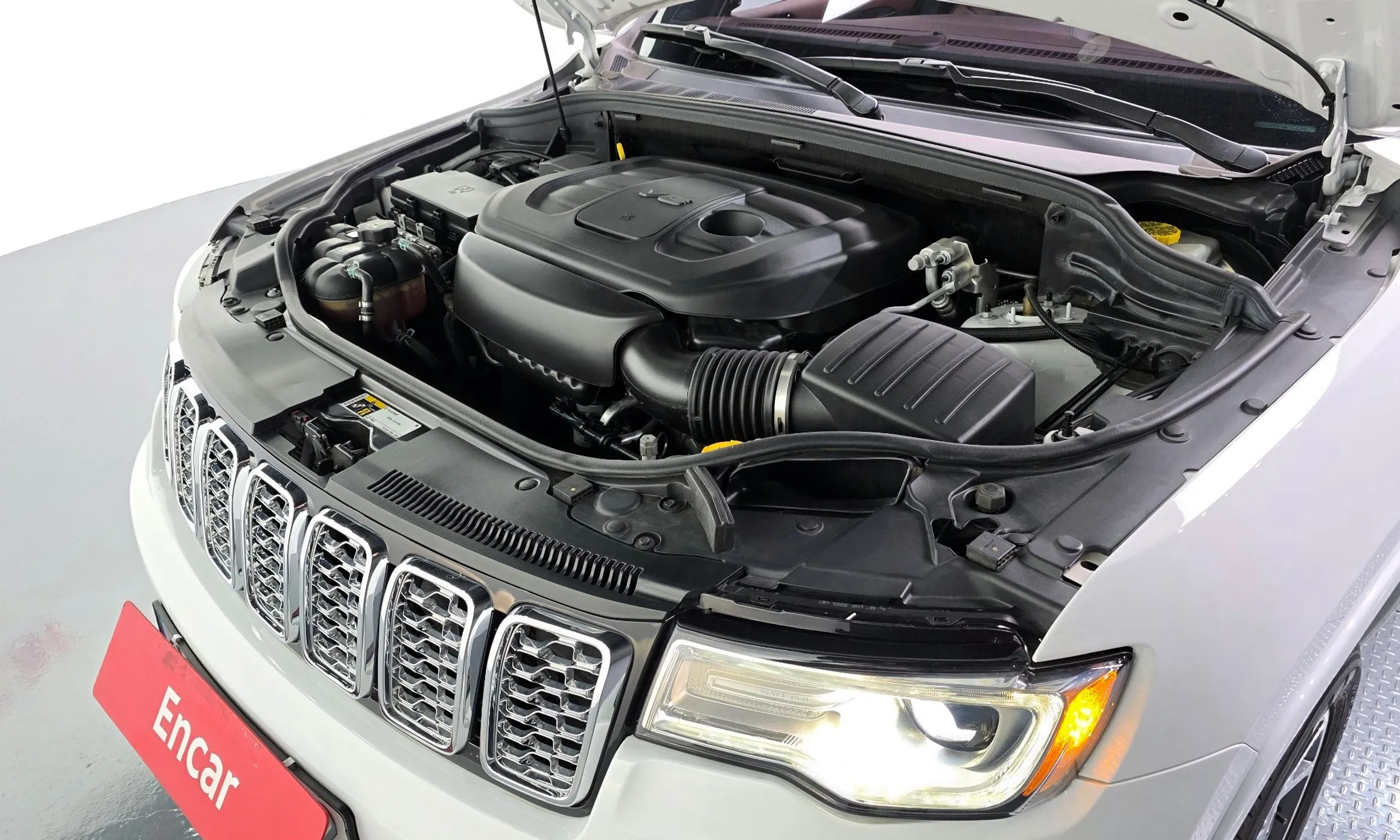 Jeep Grand Cherokee превью 6